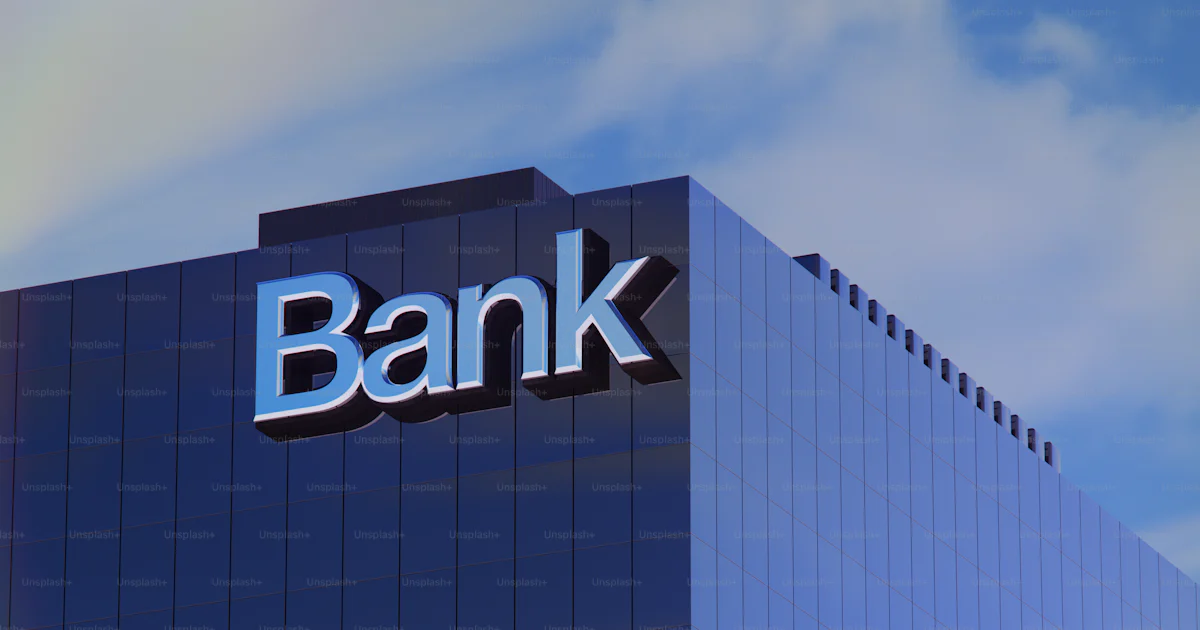 Bank Photo Modern bank building with reflective glass exterior photo – Building ...
