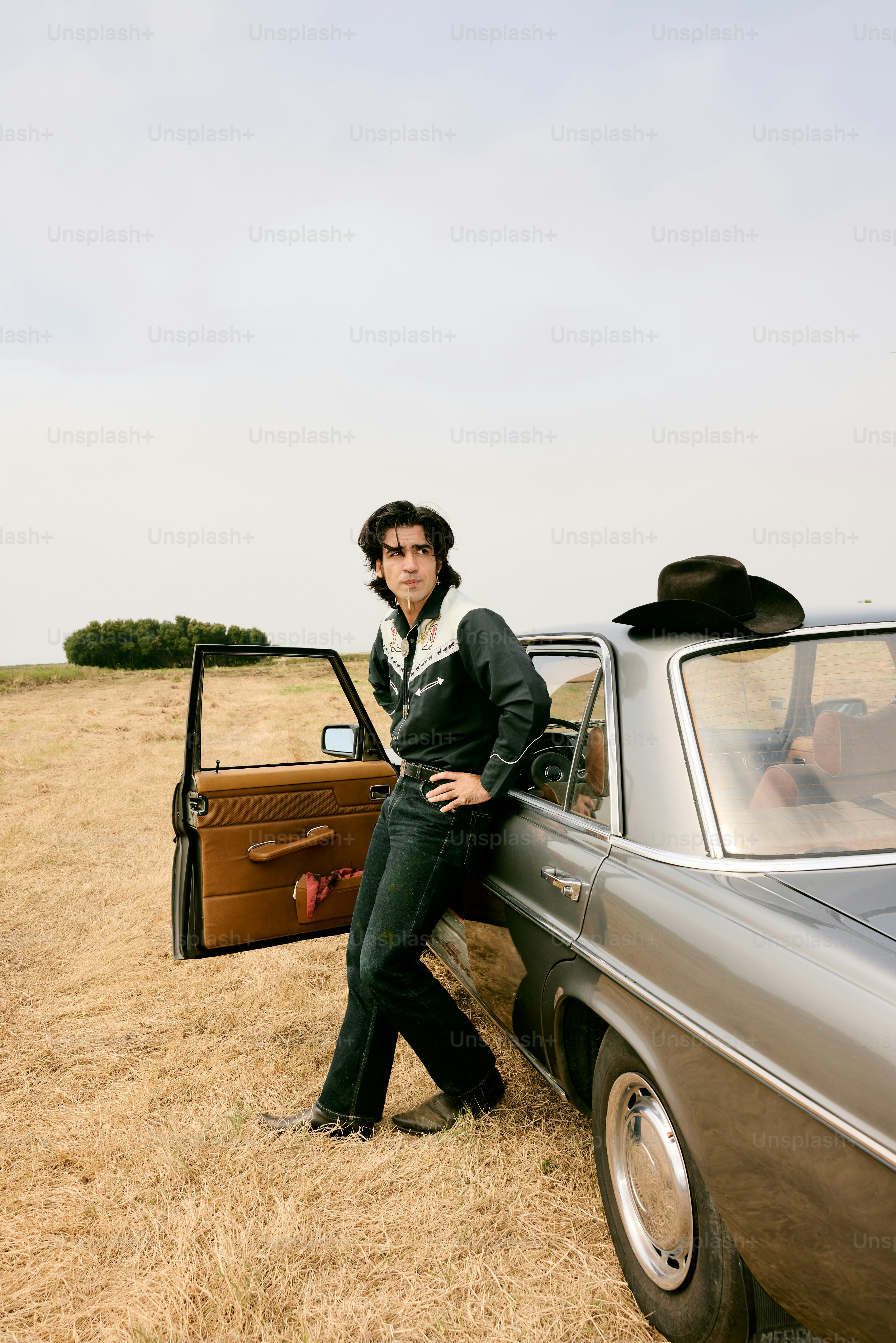 How Ugandans Can Make Money Online Through Blogging, YouTube.