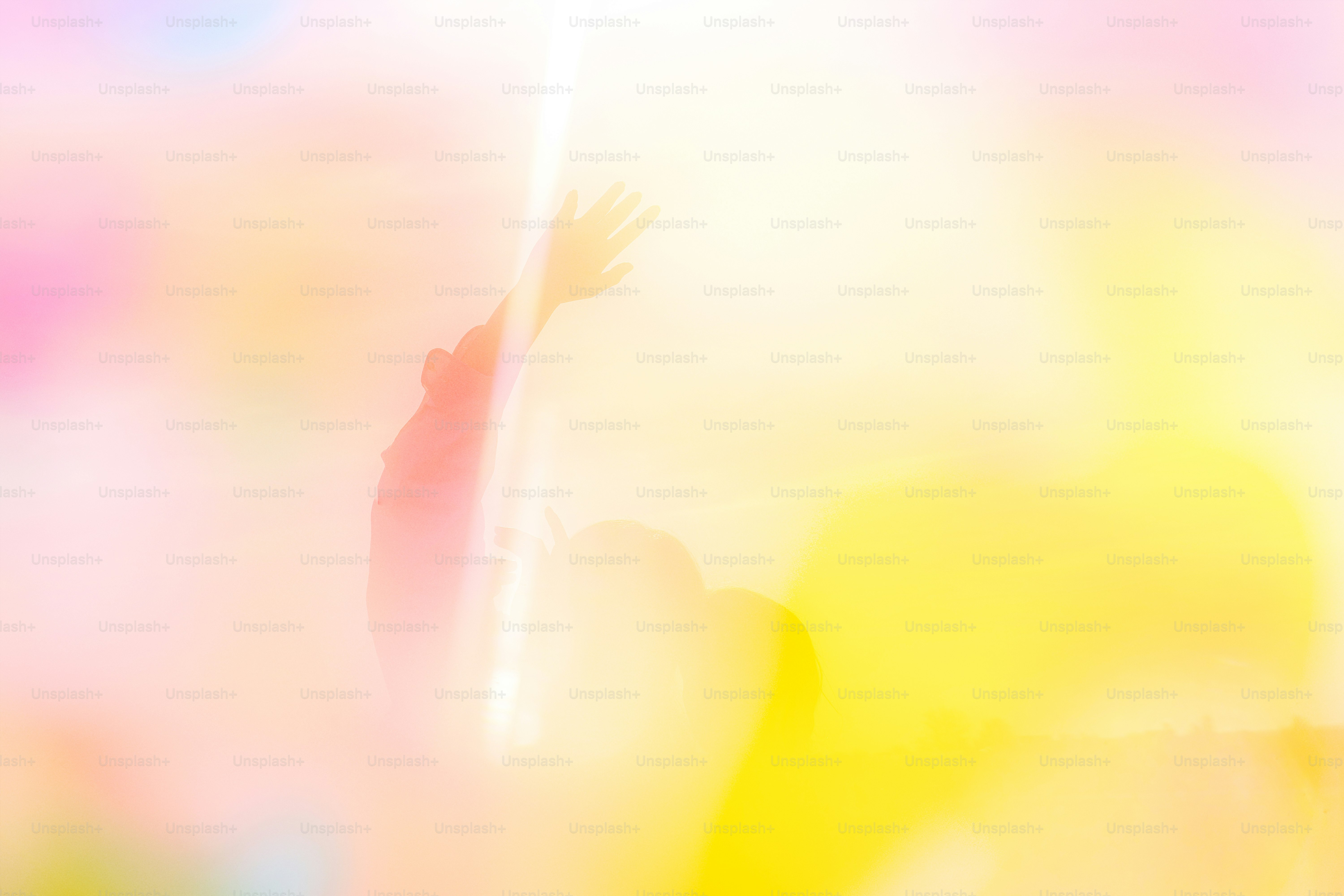 Tenui colori pastello si fondono in uno sfondo astratto