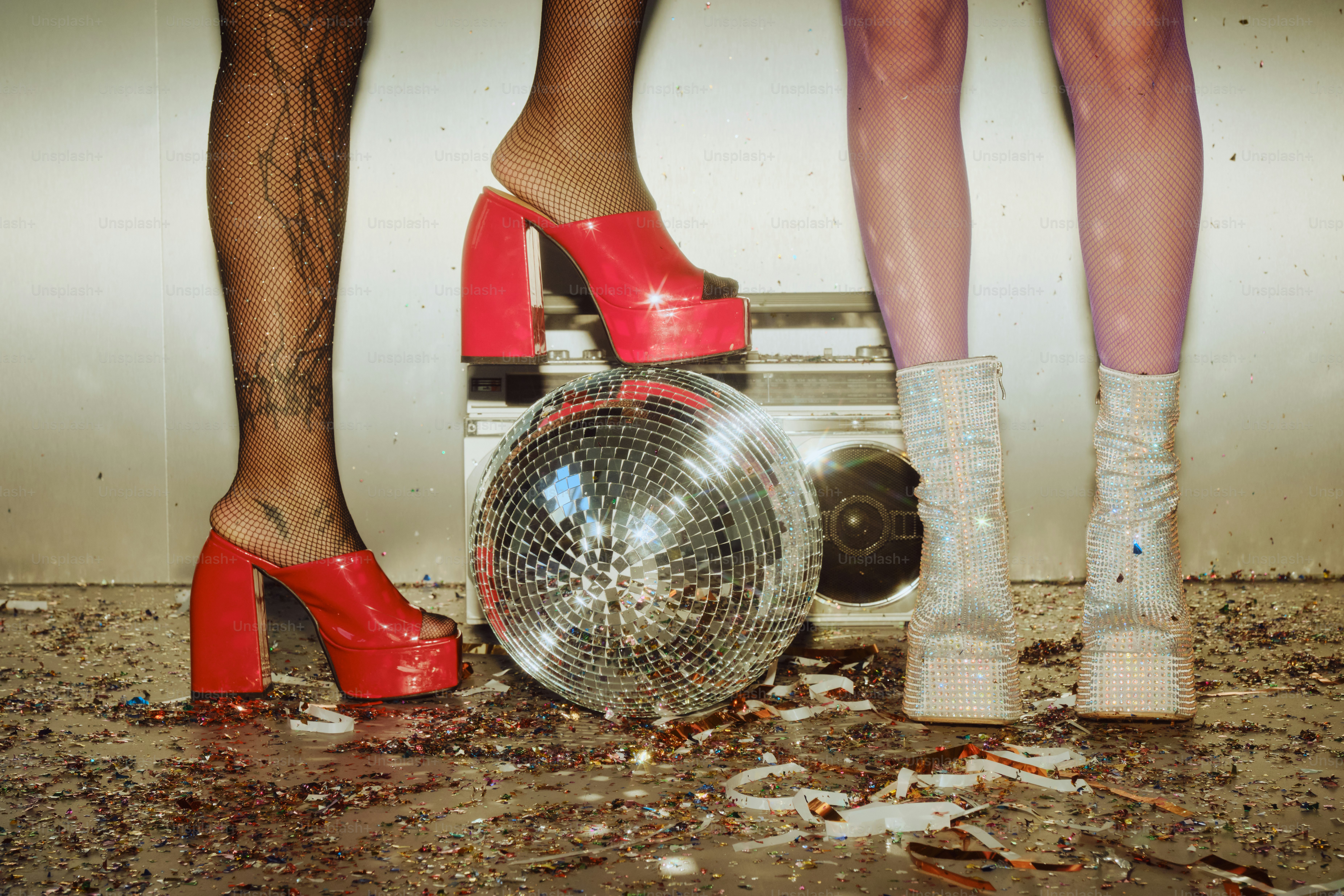Can Beatnix Costume Shop Platform Shoes Match Retro Disco Costumes?