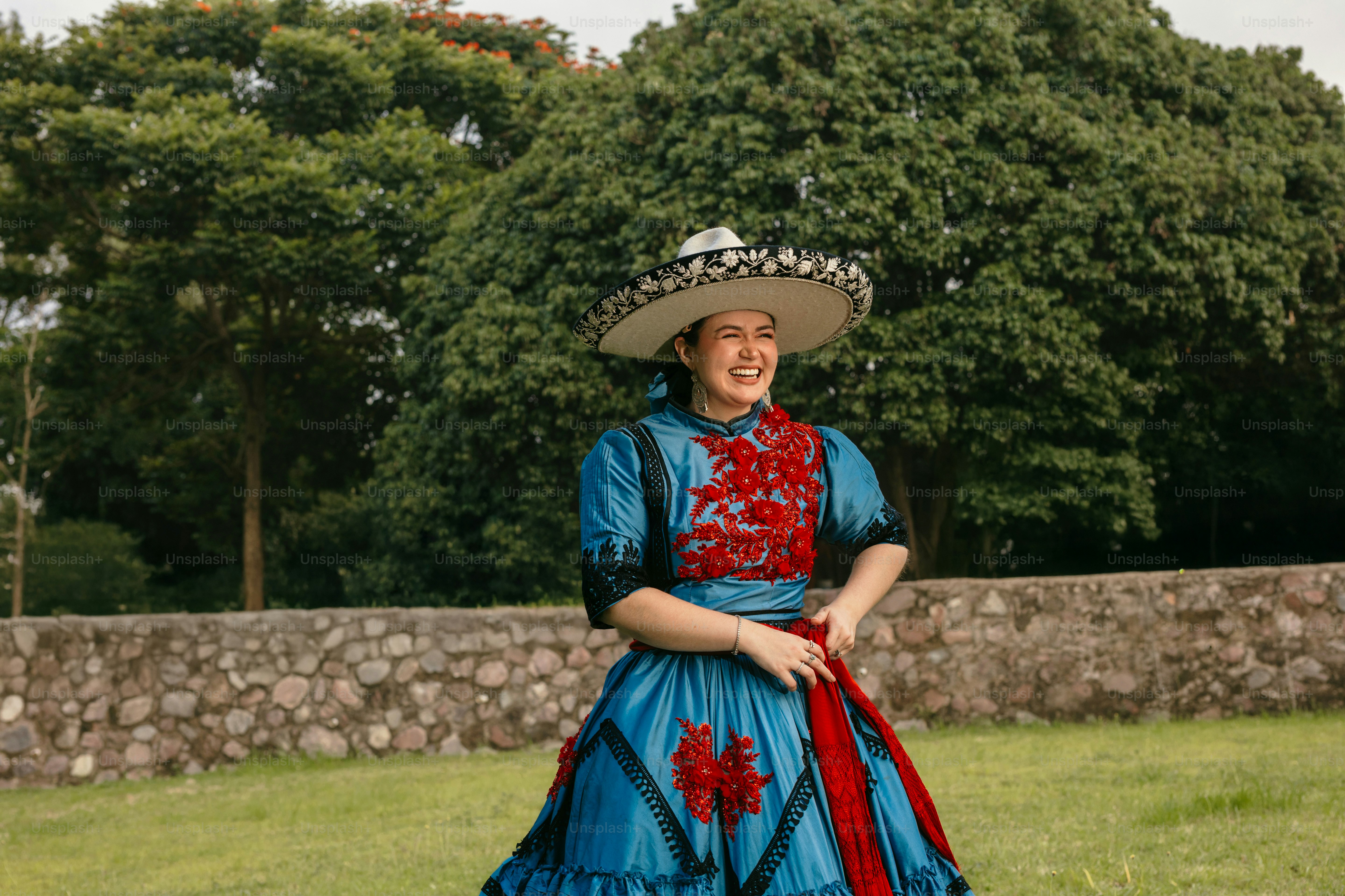 Woman in traditional mexican dress and sombrero outdoors photo  Smiling  woman Image on Unsplash