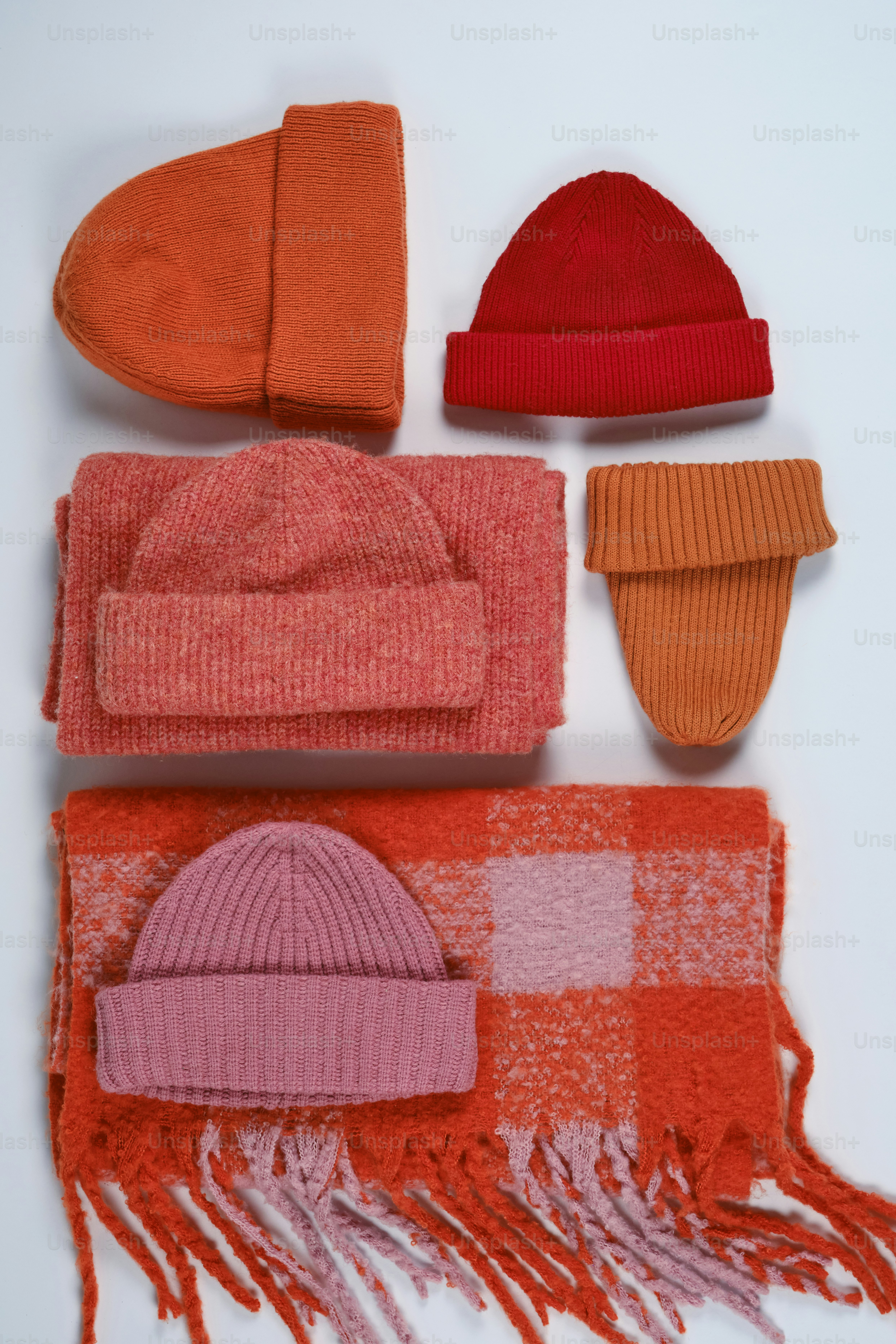 Hats, Beanies & Scarves