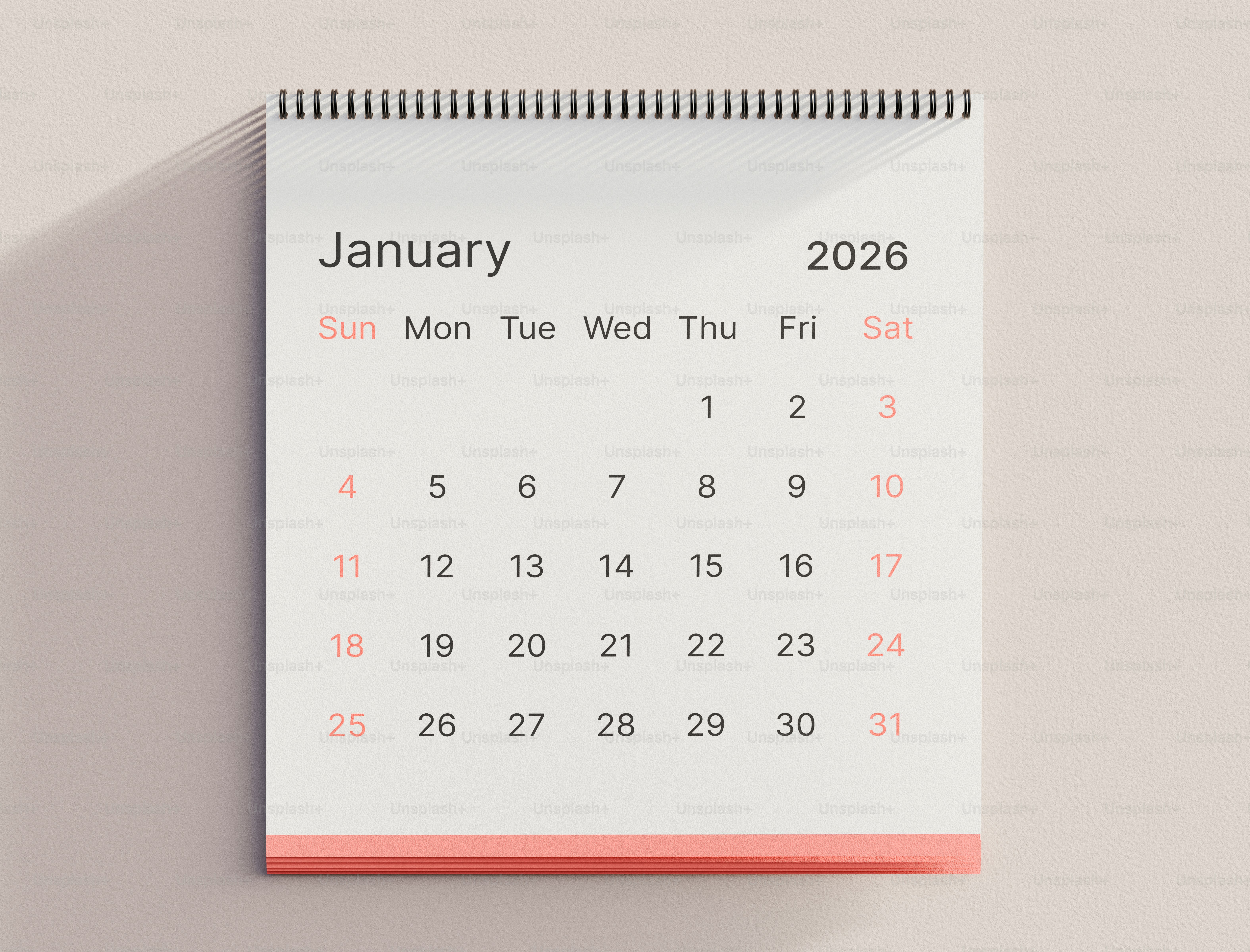 La página del calendario de enero de 2026 proyecta una sombra