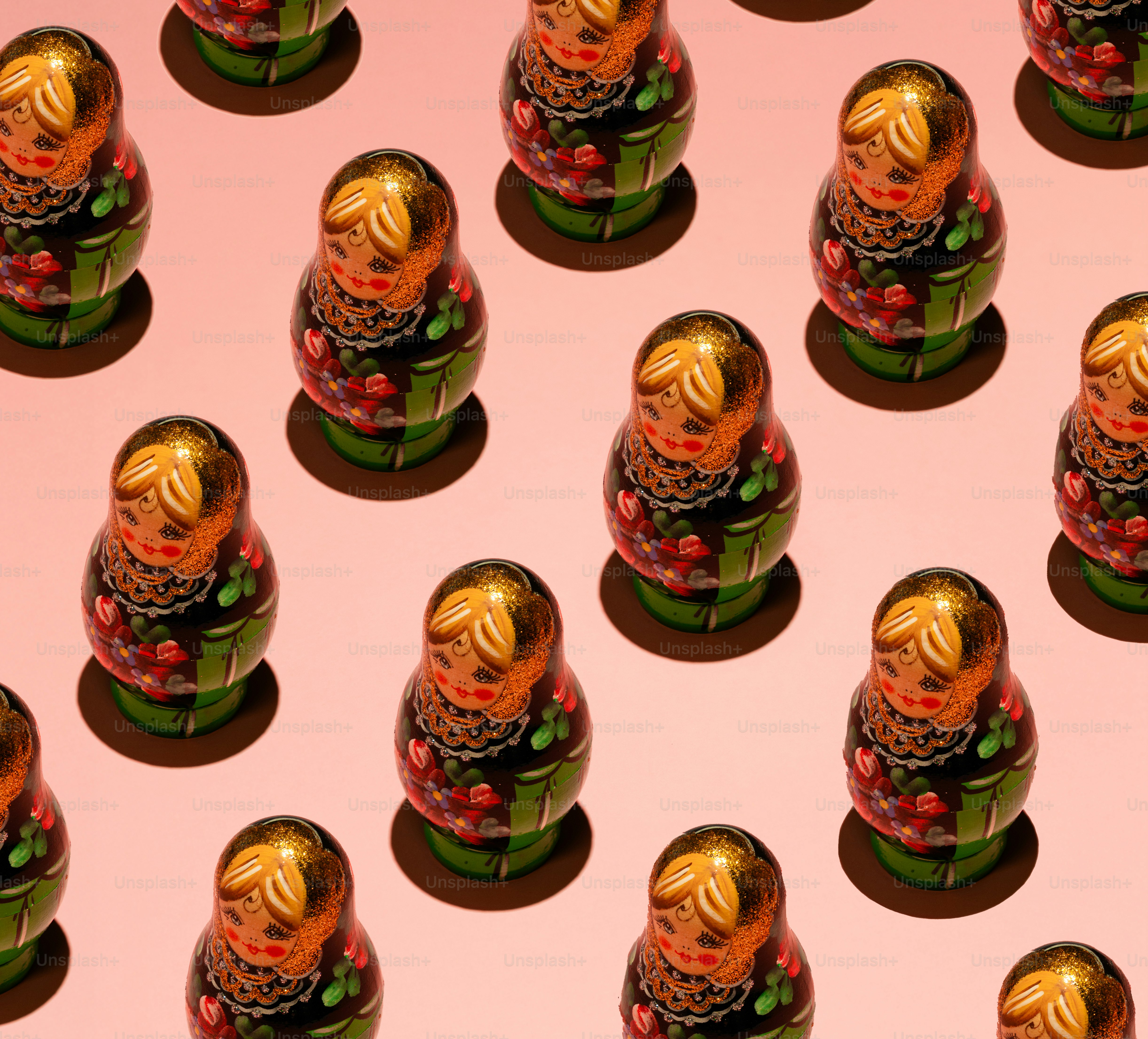 Salve vorrei sapere se è possibile riparare il naso alla mia bambola ed  avere informazioni sulla eventuale spesa, image size:3000x2715