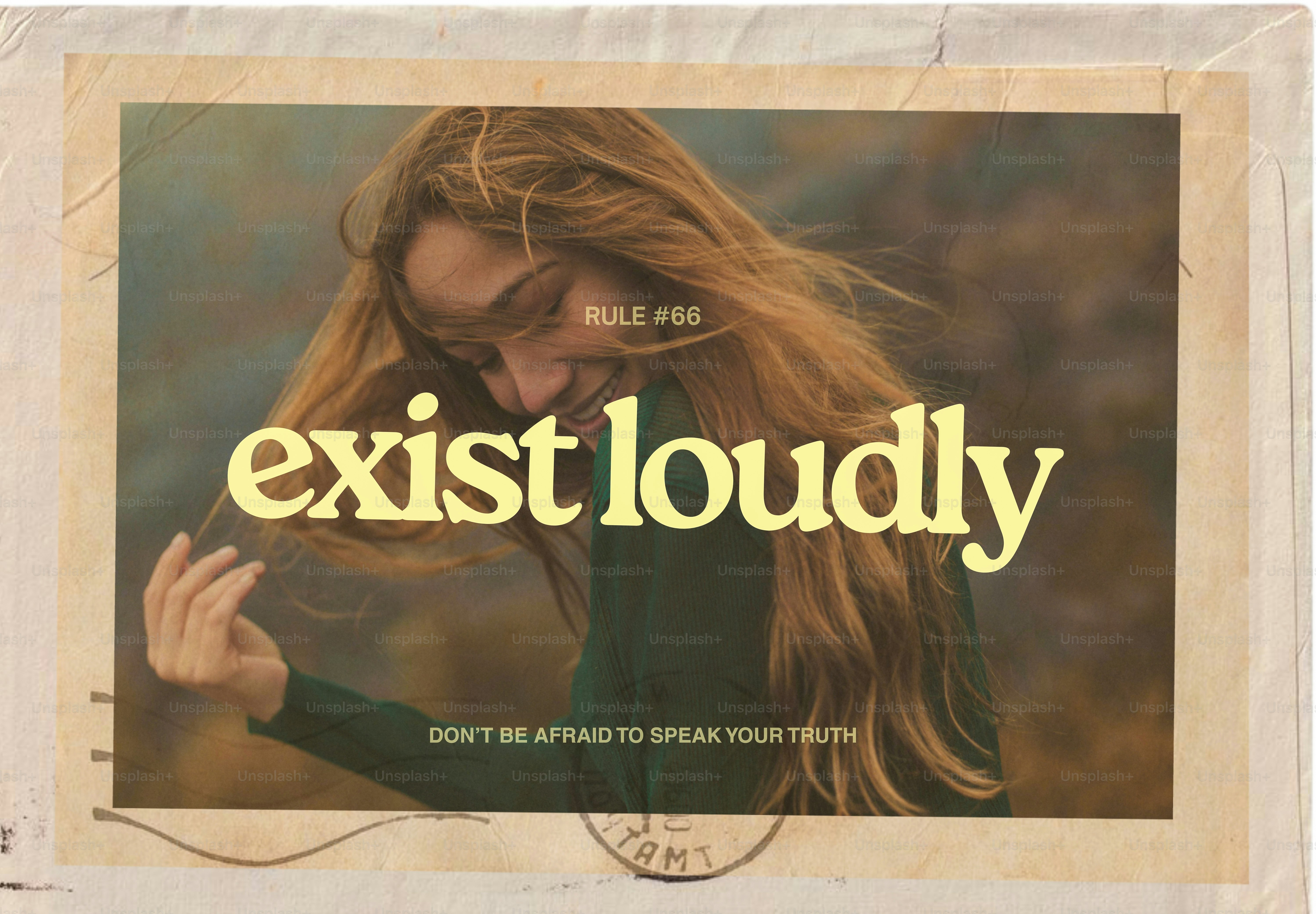 Junge Frau mit Text "existieren laut"