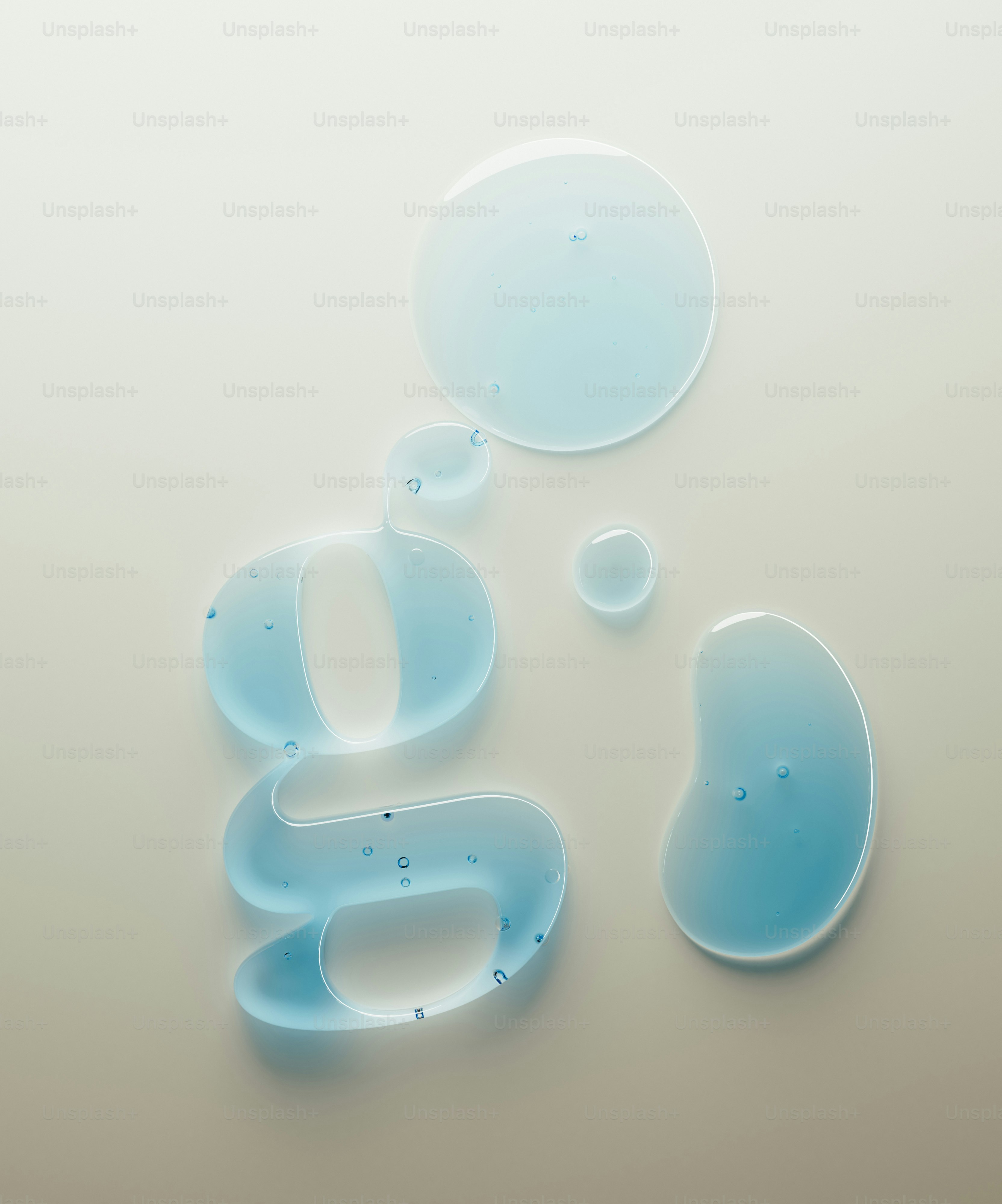 Gumpalan cairan biru dengan gelembung kecil pada permukaan cahaya