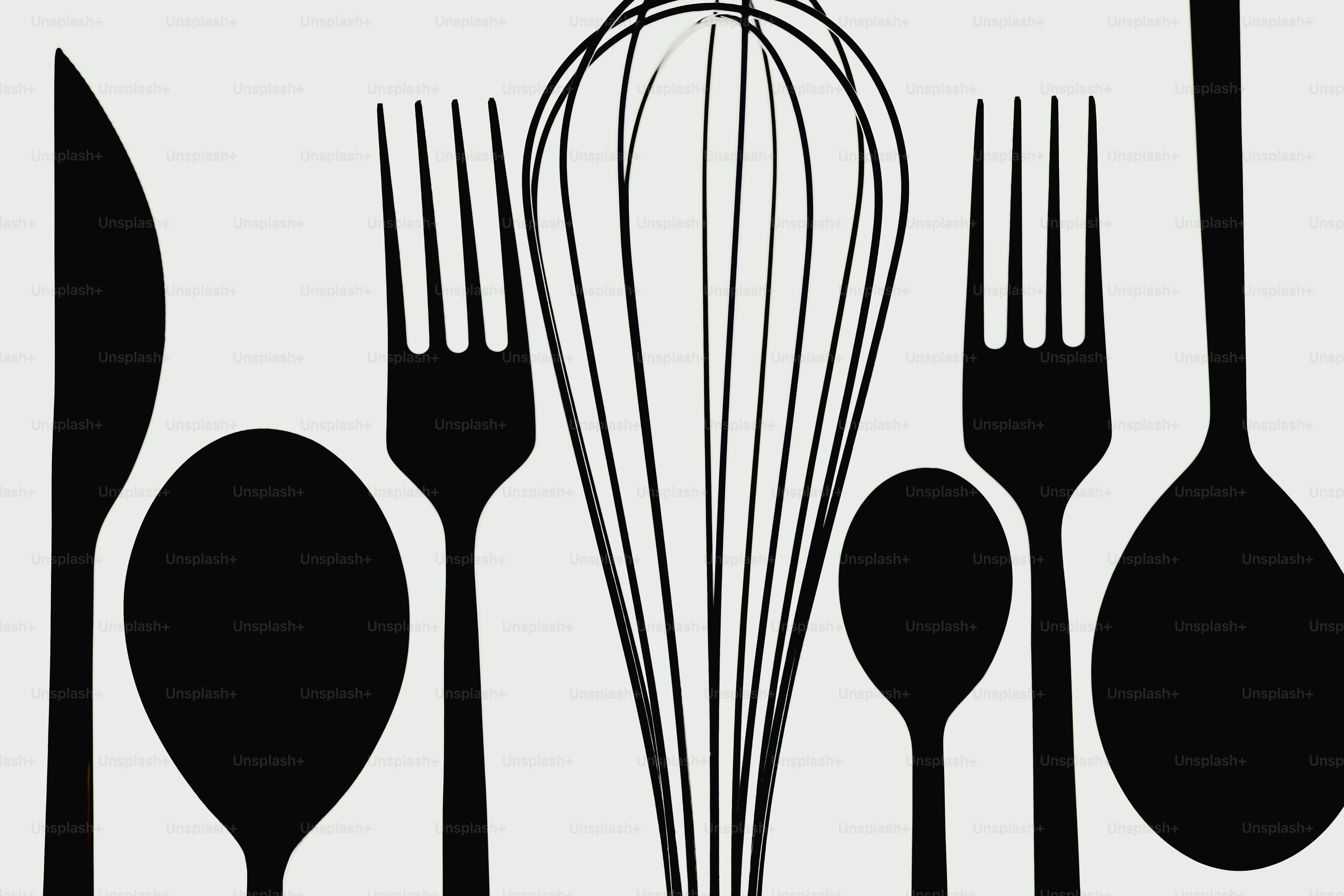 Silhouettes d’ustensiles de cuisine sur un fond clair