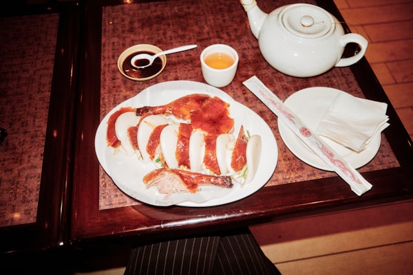 Sliced roasted duck with dipping sauce
