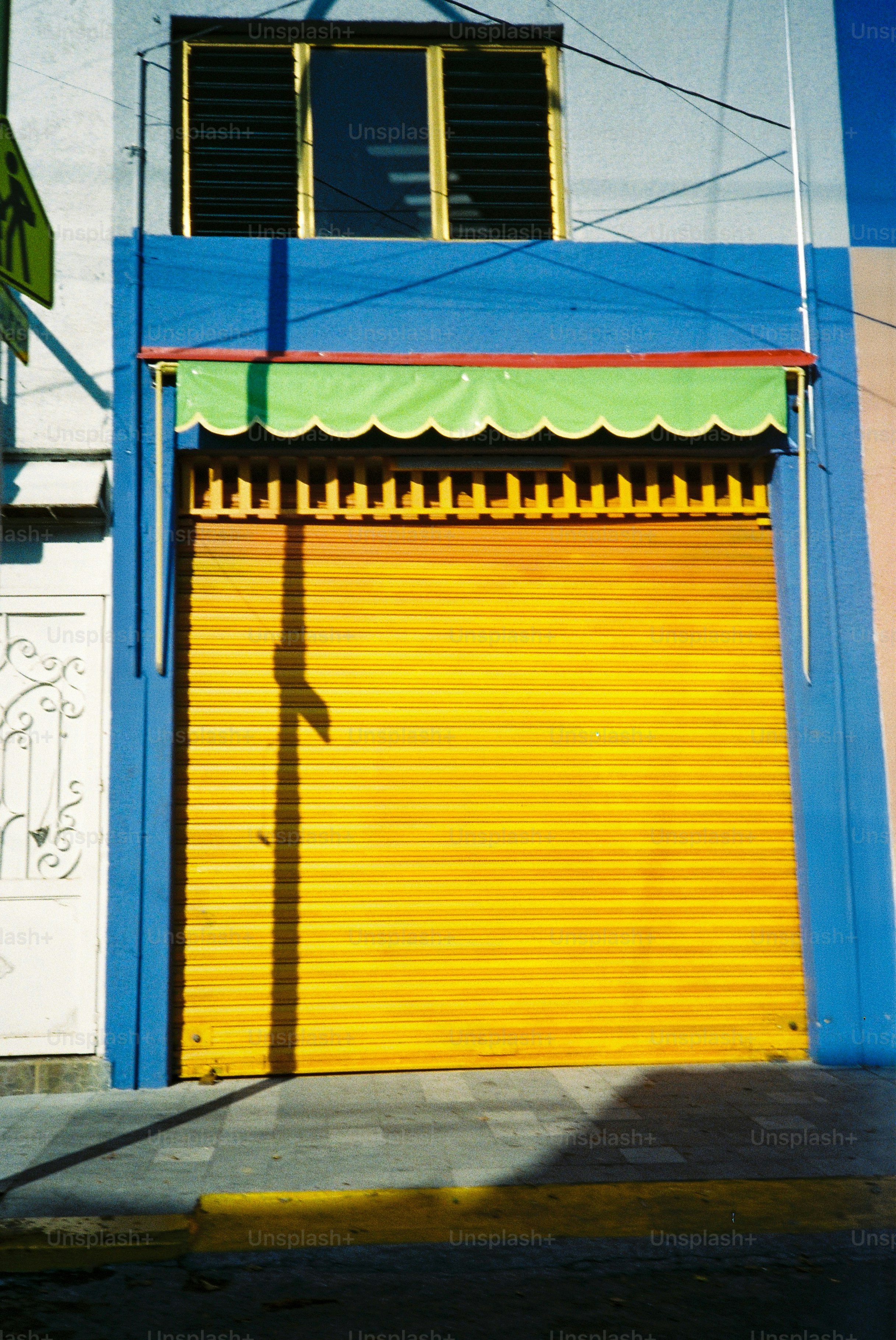 premium_photo-1764462929003-35850874b3ad?ixid=M3wxMjA3fDB8MXxzZWFyY2h8MTd8fHN3ZWV0JTIwc2hvcCUyMDg4OCUyMHl1cG9vfGVufDB8fHx8MTc2ODQ4NDA1M3ww\u0026ixlib=rb-4.1.0