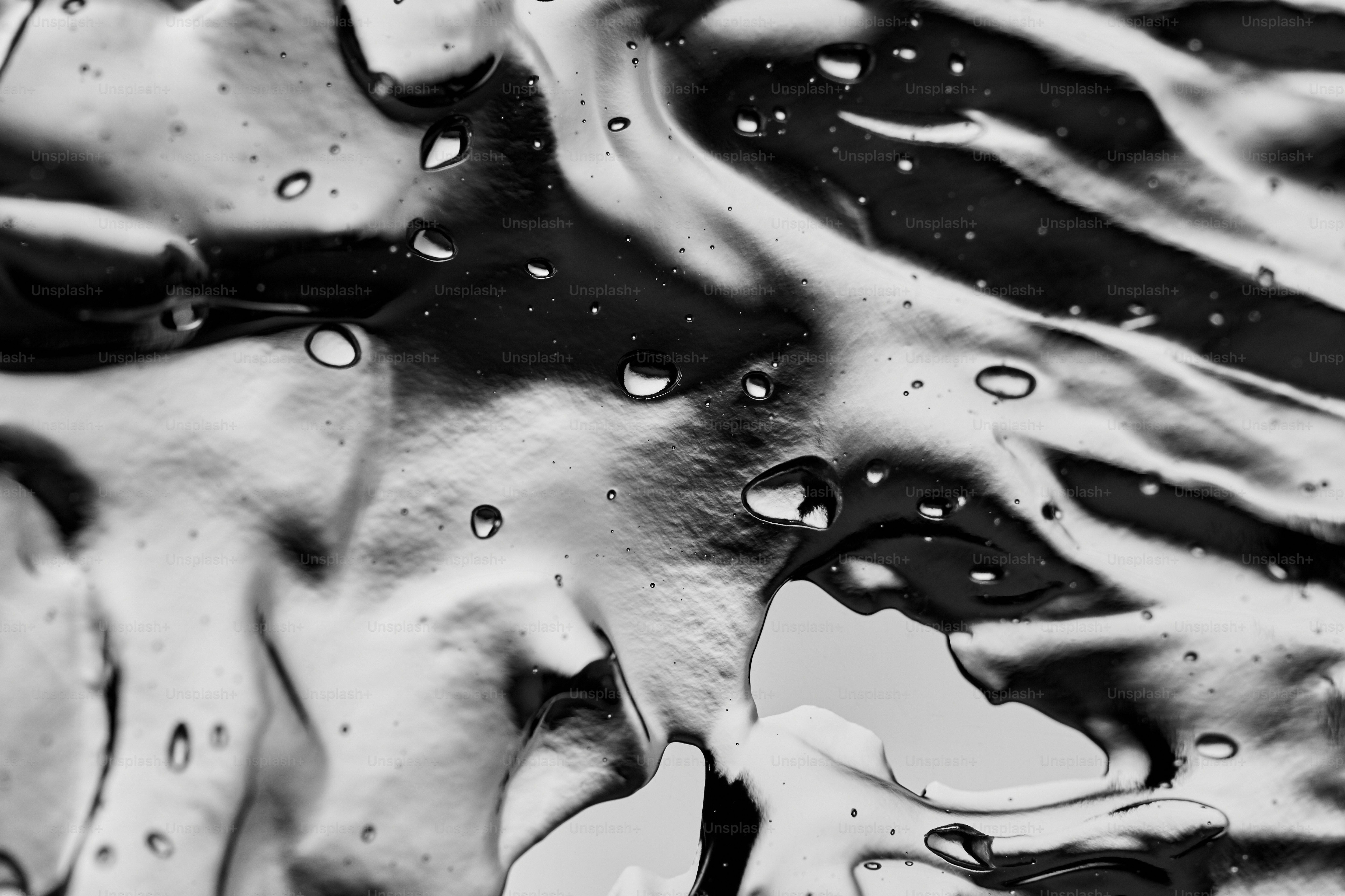 A drop of golden liquid falls from a dropper. photo – Texture Image on ...