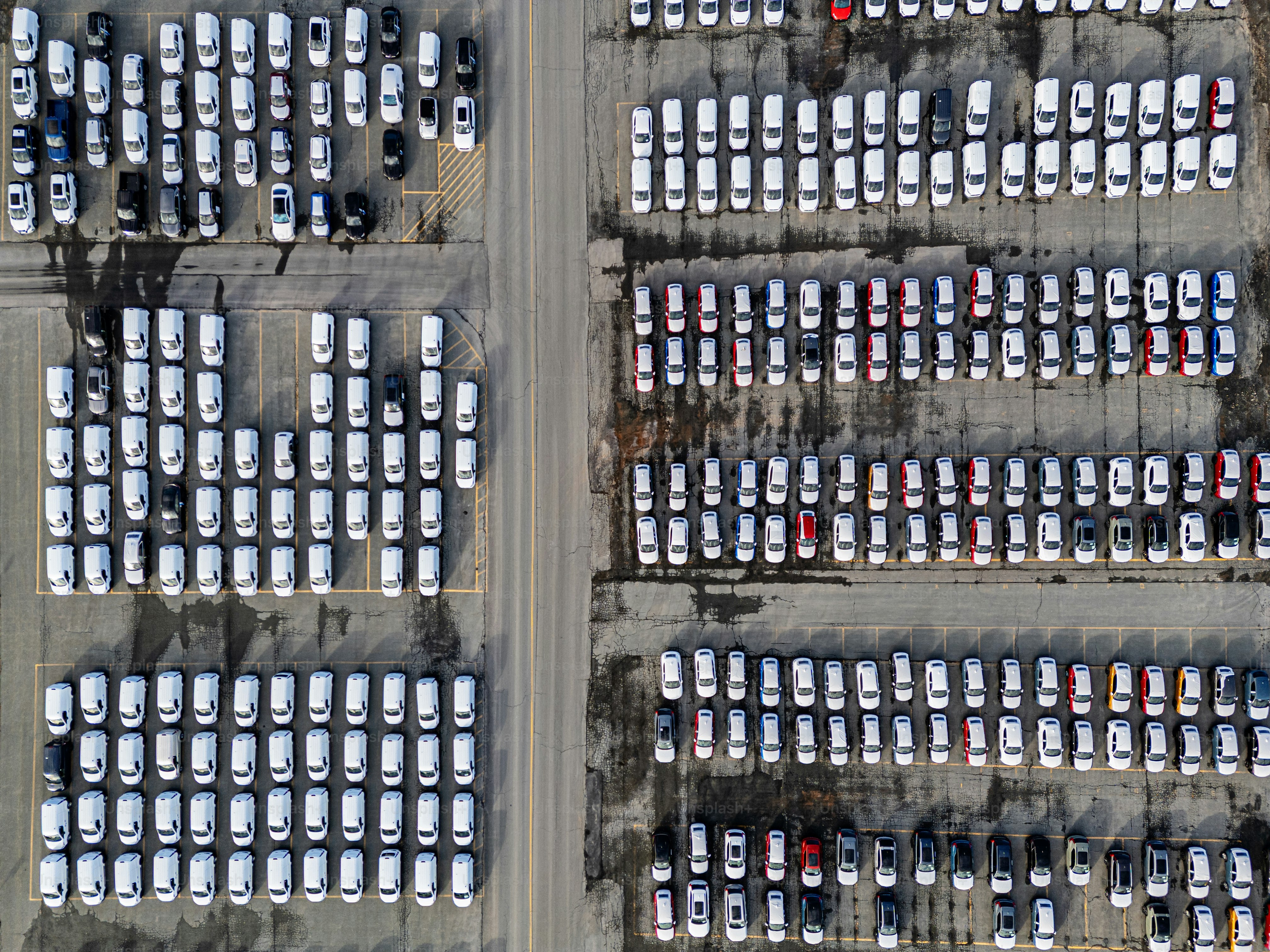 Truck Ownership Safety Features Reduce Risks During Heavy-Duty Driving