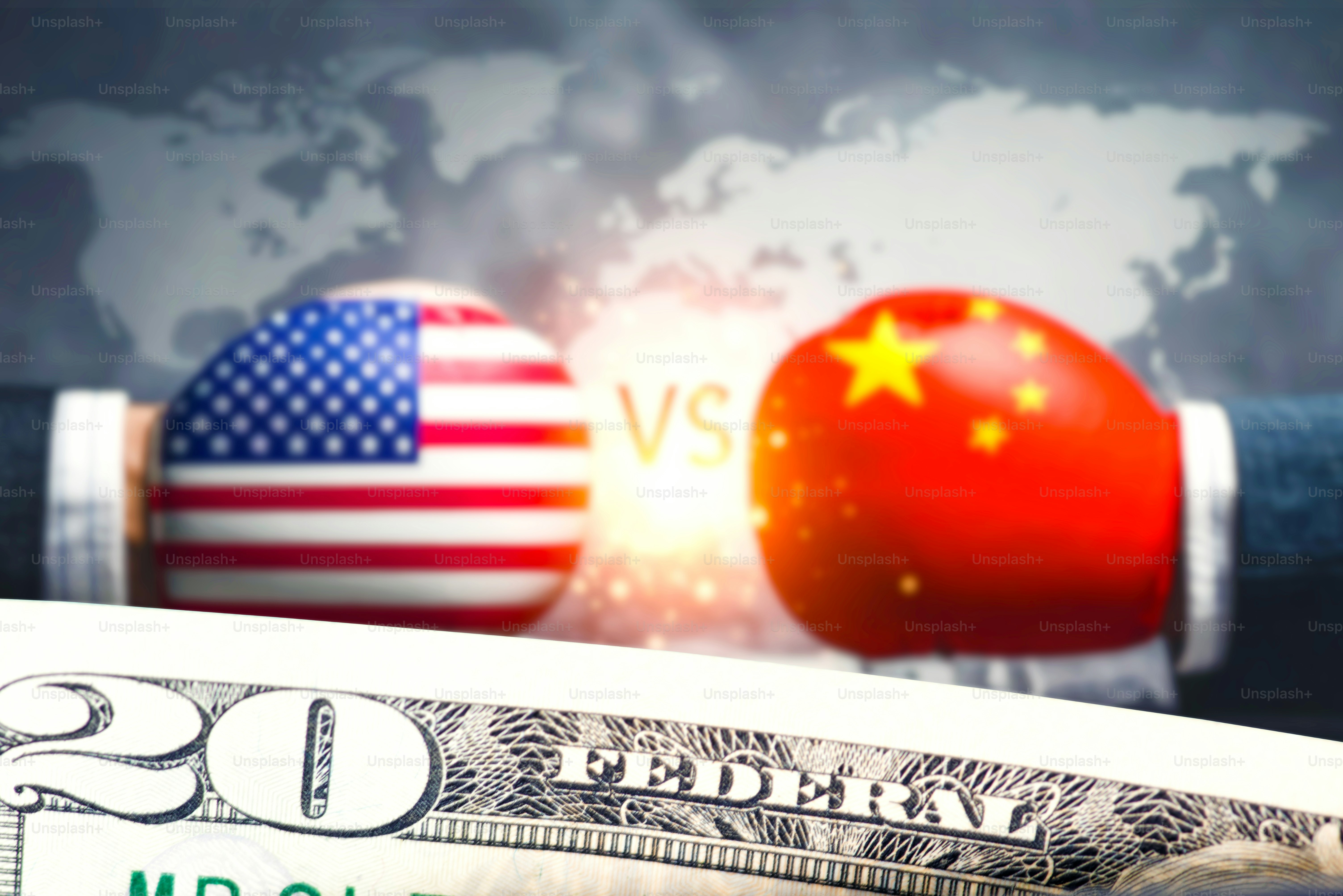 Dollar-Banknoten- und Wirtschaftskrieg zwischen den USA und Amerika symbolisiert als Boxkampf