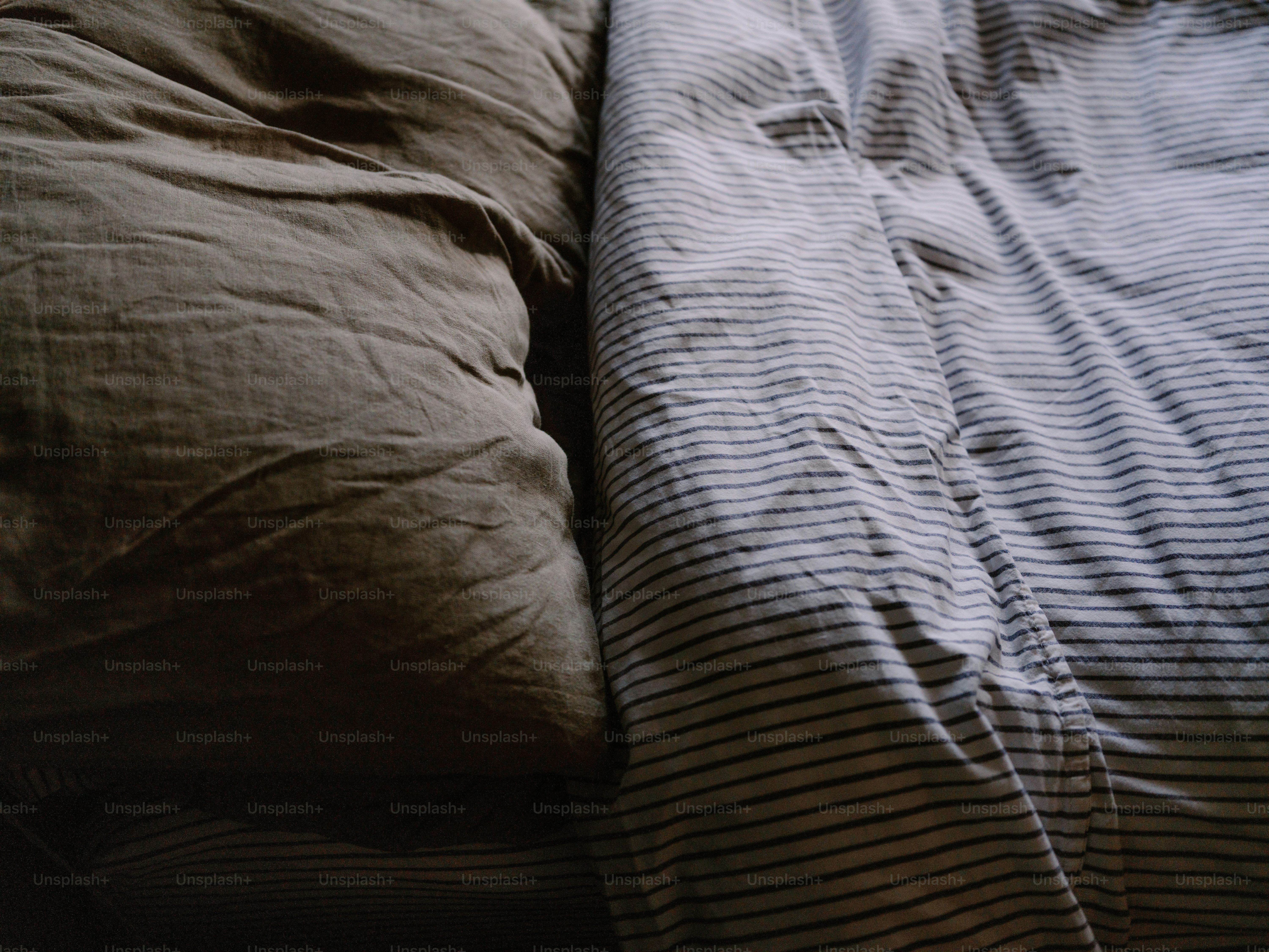 premium_photo-1767258313558-b8c2dc51c96b?ixid=M3wxMjA3fDB8MXxzZWFyY2h8MXx8JTVCJUVBJUI5JThBJUVDJTlEJTgwJTIwJUVDJTlFJUEwJUVBJUIzJUJDJTIwJUVEJTk5JTlDJUVCJUEwJUE1JTIwJUVDJTlFJTg4JUVCJThBJTk0JTIwJUVDJTk1JTg0JUVDJUI5JUE4JUVDJTlEJTg0JTIwJUVBJUIyJUJEJUVEJTk3JTk4JUVEJTk1JTk4JUVDJTg0JUI4JUVDJTlBJTk0JTVEfGVufDB8fHx8MTc2OTU2NzgzM3ww\u0026ixlib=rb-4.1.0