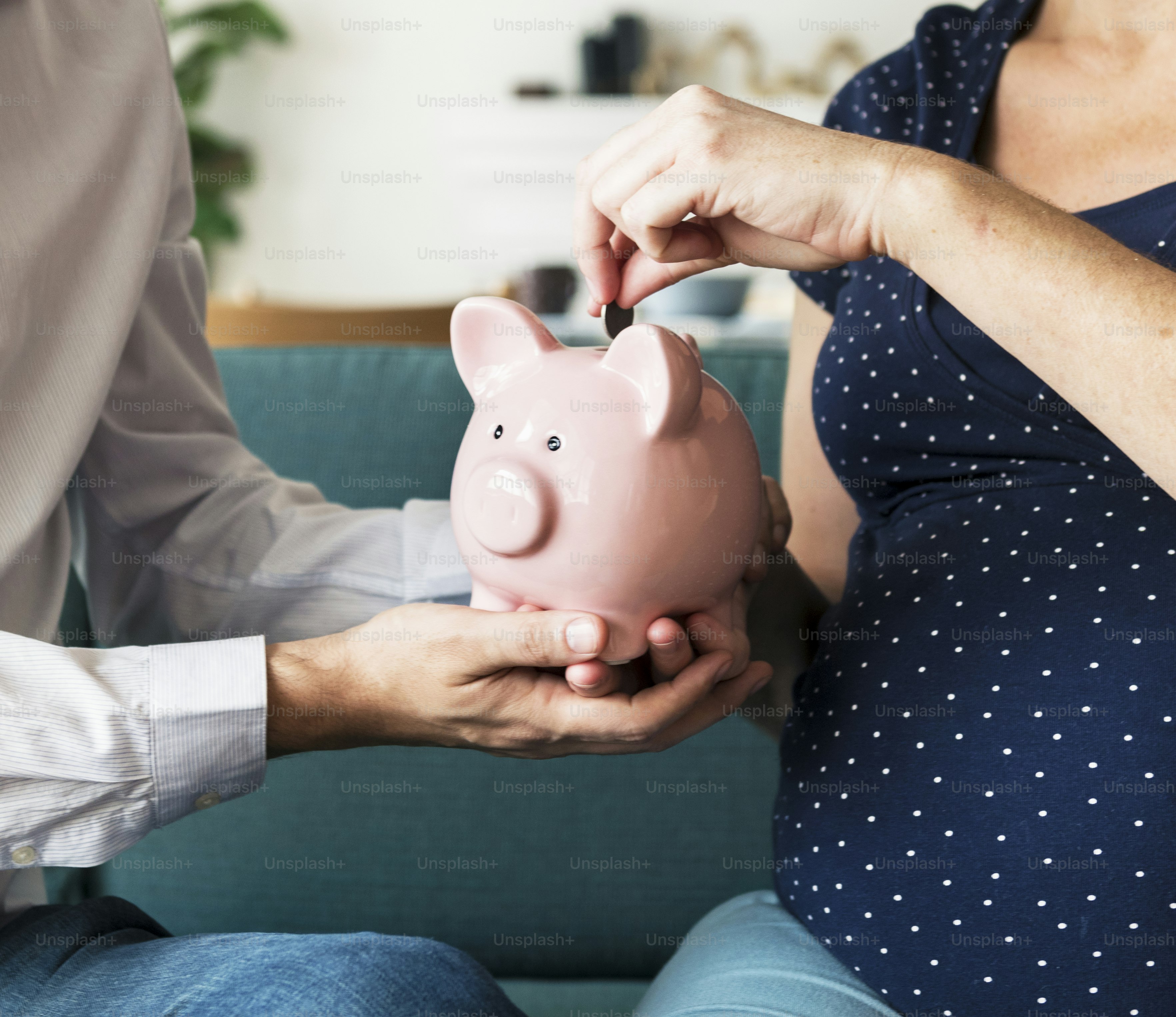 Family saving money in piggy bank photo – Family Image on Unsplash