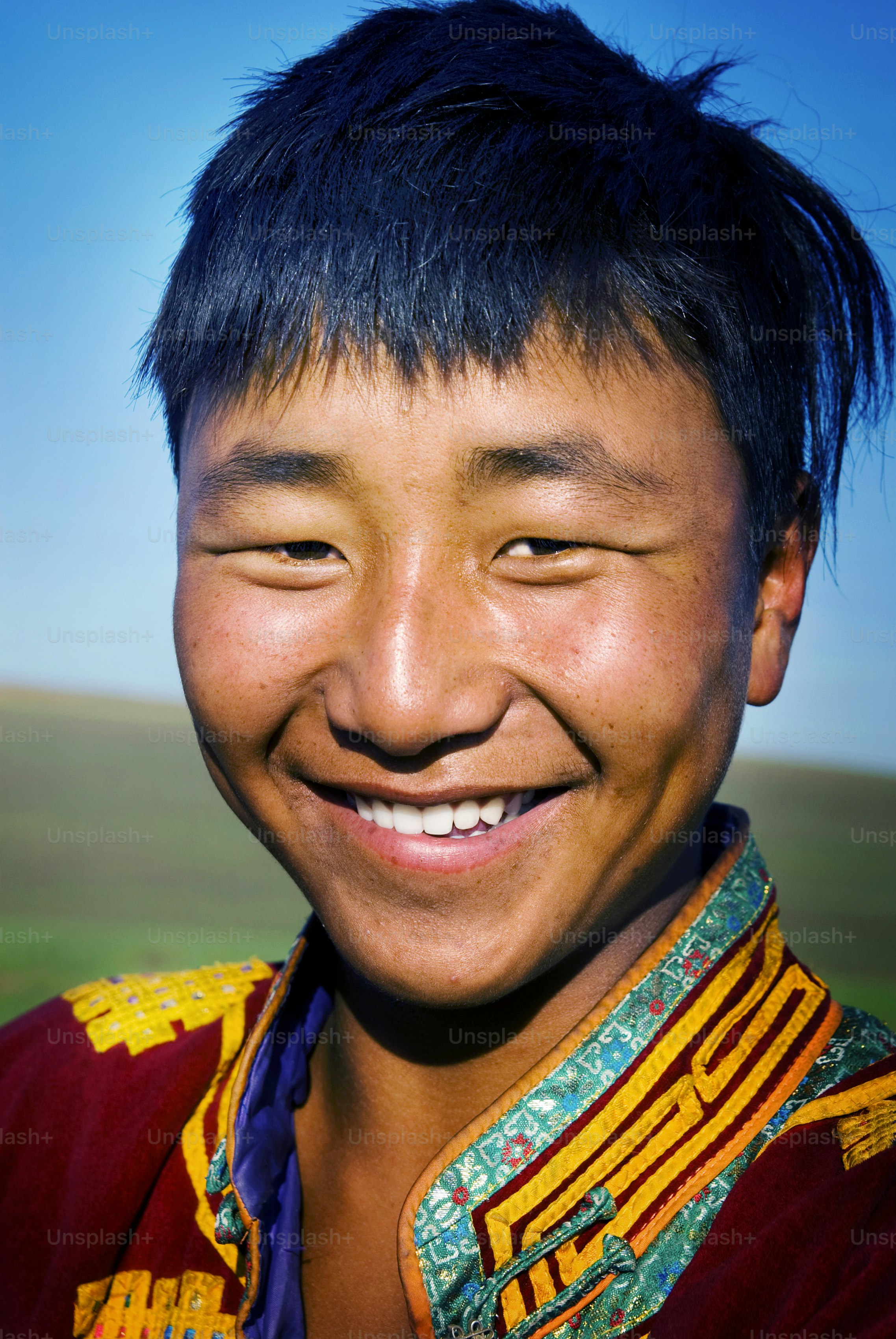 Concepto de Vestido Tradicional Hombre Mongol Solitud Tranquil