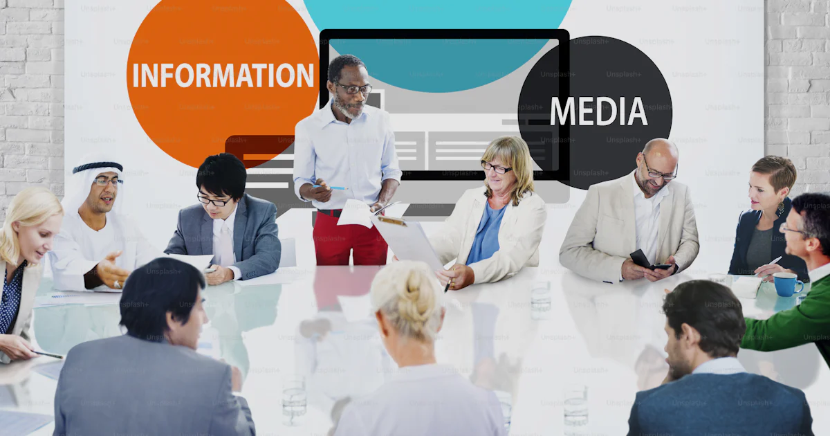 Topic Connection Forum Global Communication Connection Topic Concept photo – Business ...