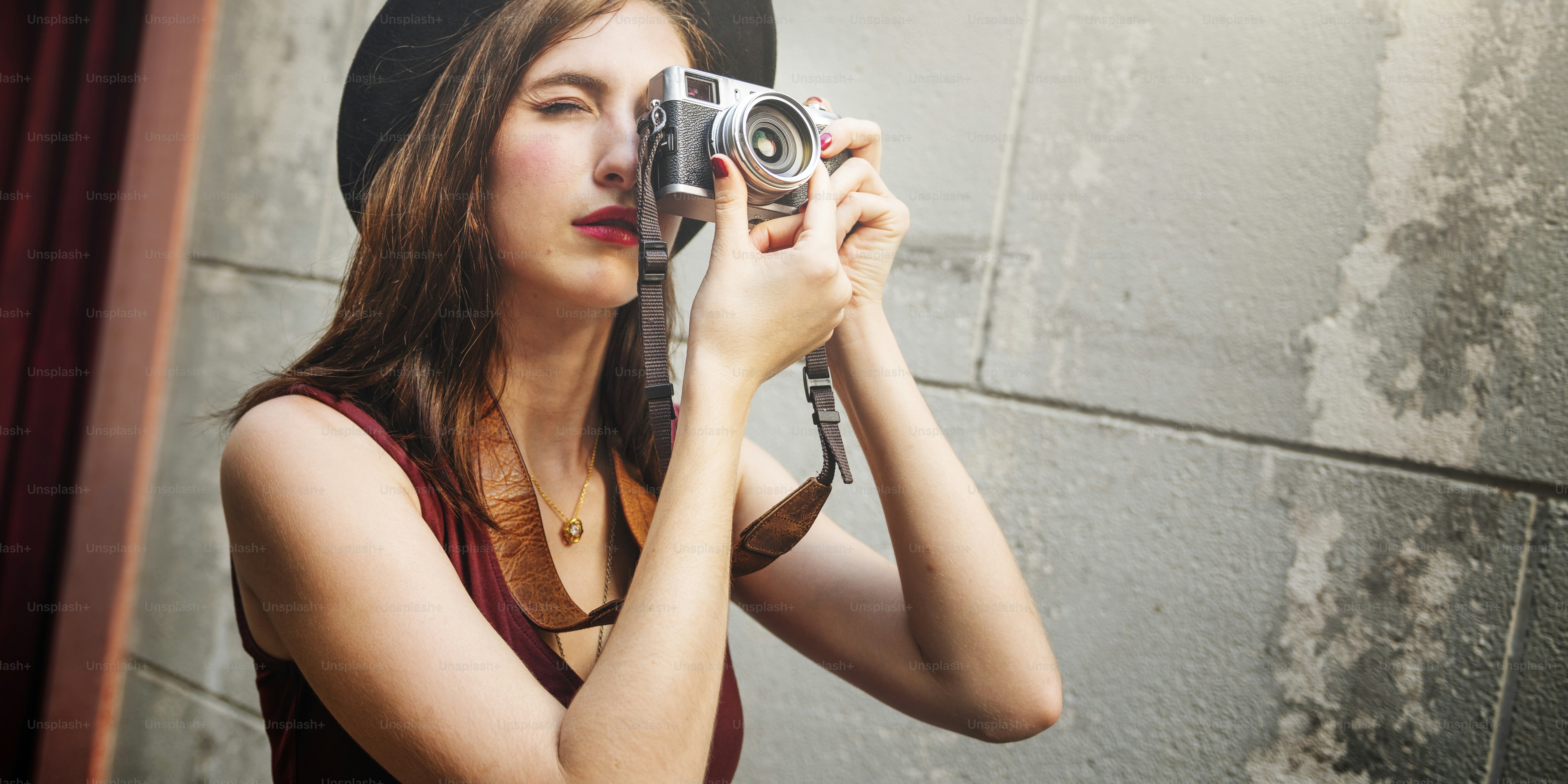 Viagem de Viagem Fotográfica Turística Conceito de Garota