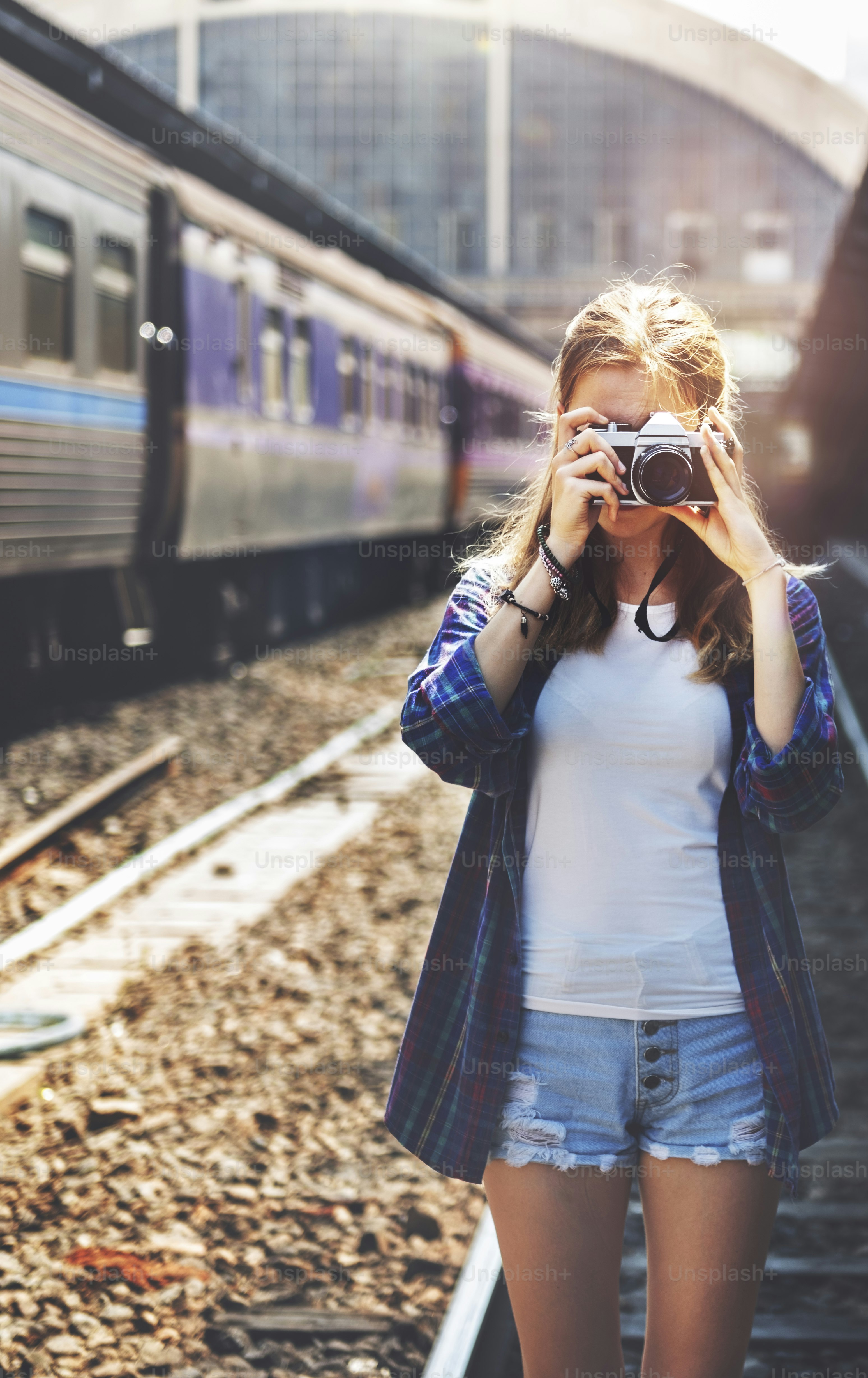 Girl Adventure Hangout Traveling Holiday Photography Concept