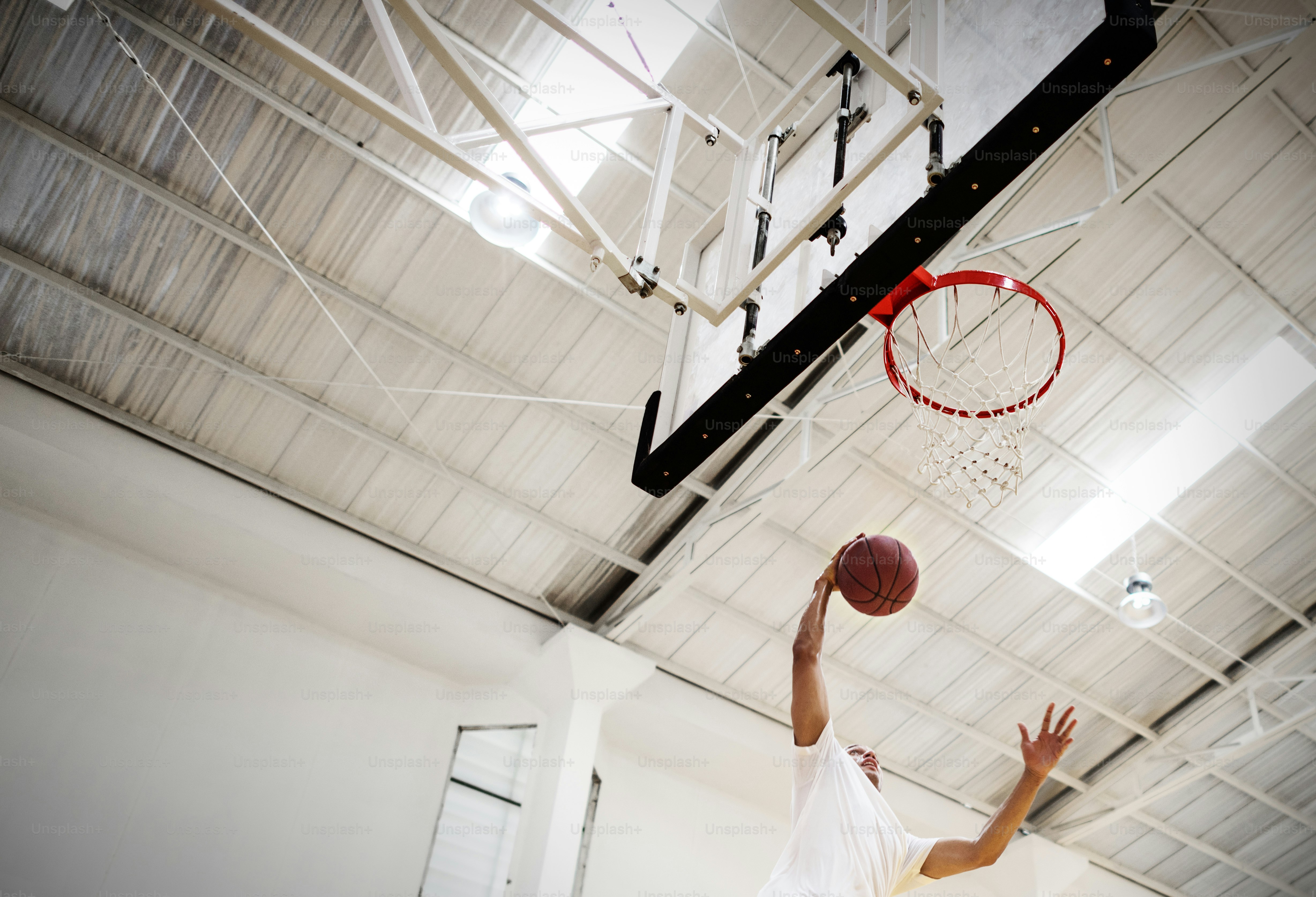 Basketball-Bounce-Wettbewerb Spieler-Trainingskonzept