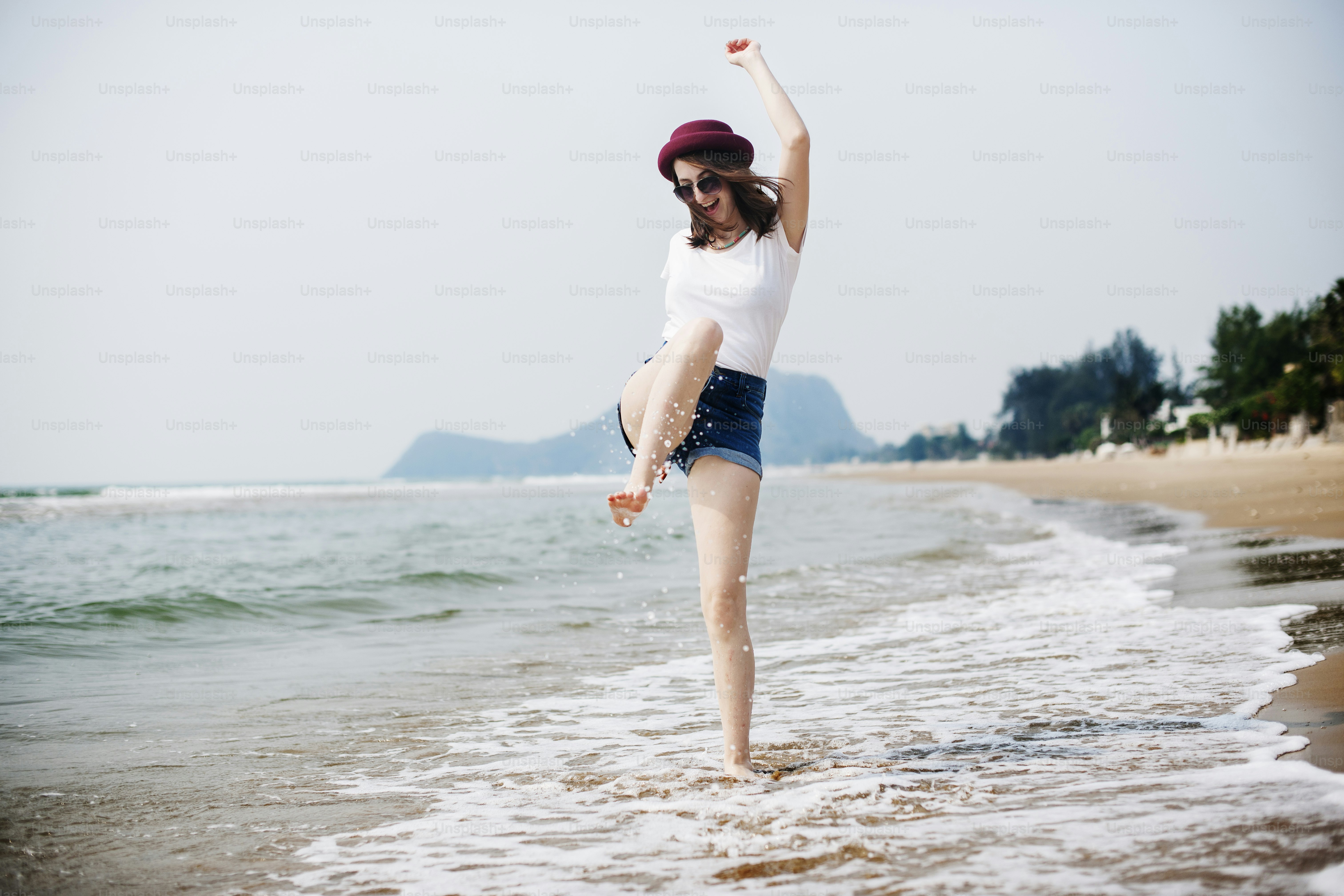 Concetto di vacanza estiva per viaggiare e rilassarsi per vacanze al mare