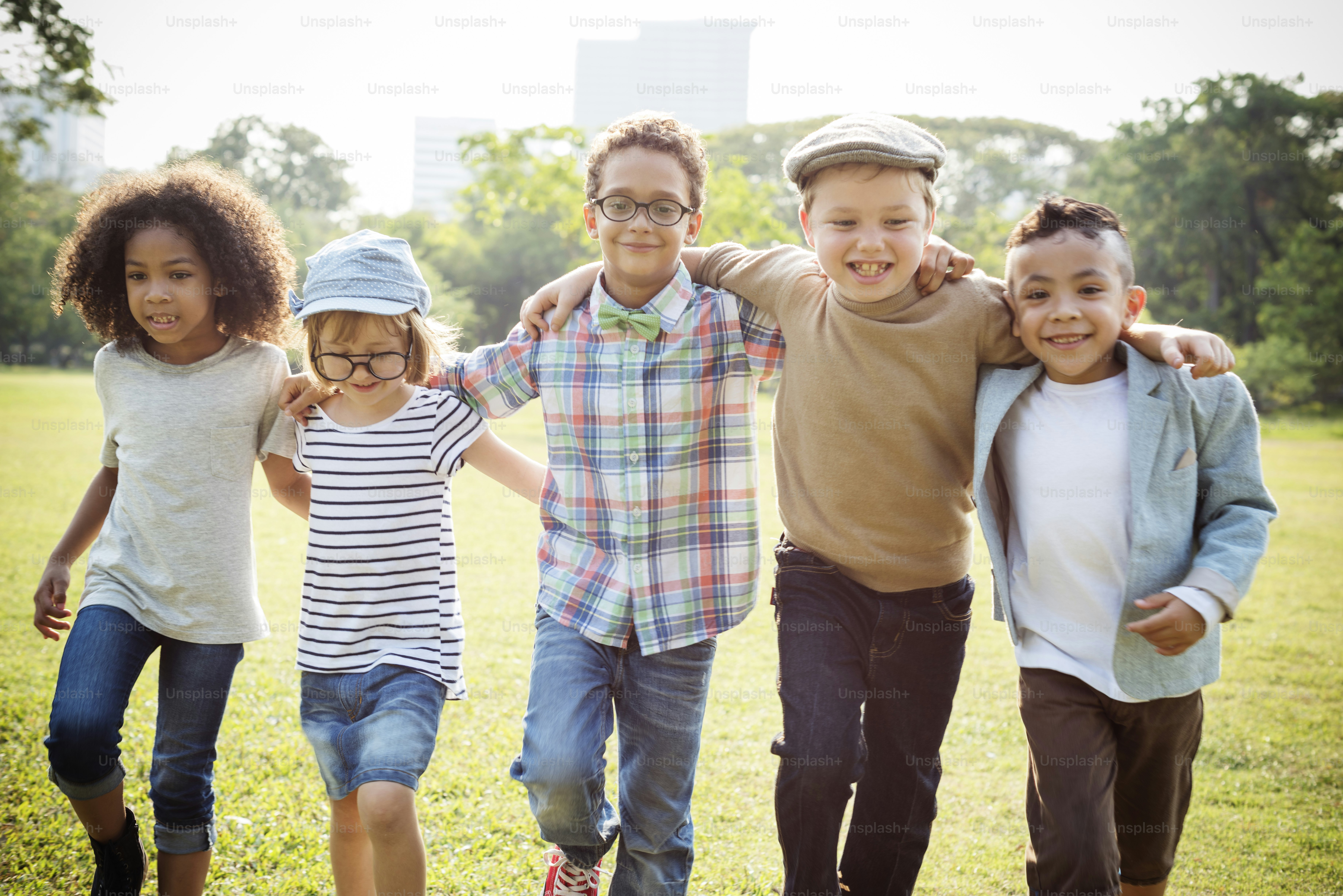 Little Kids Friendship Hangout Outdoors Together photo – Happy children ...
