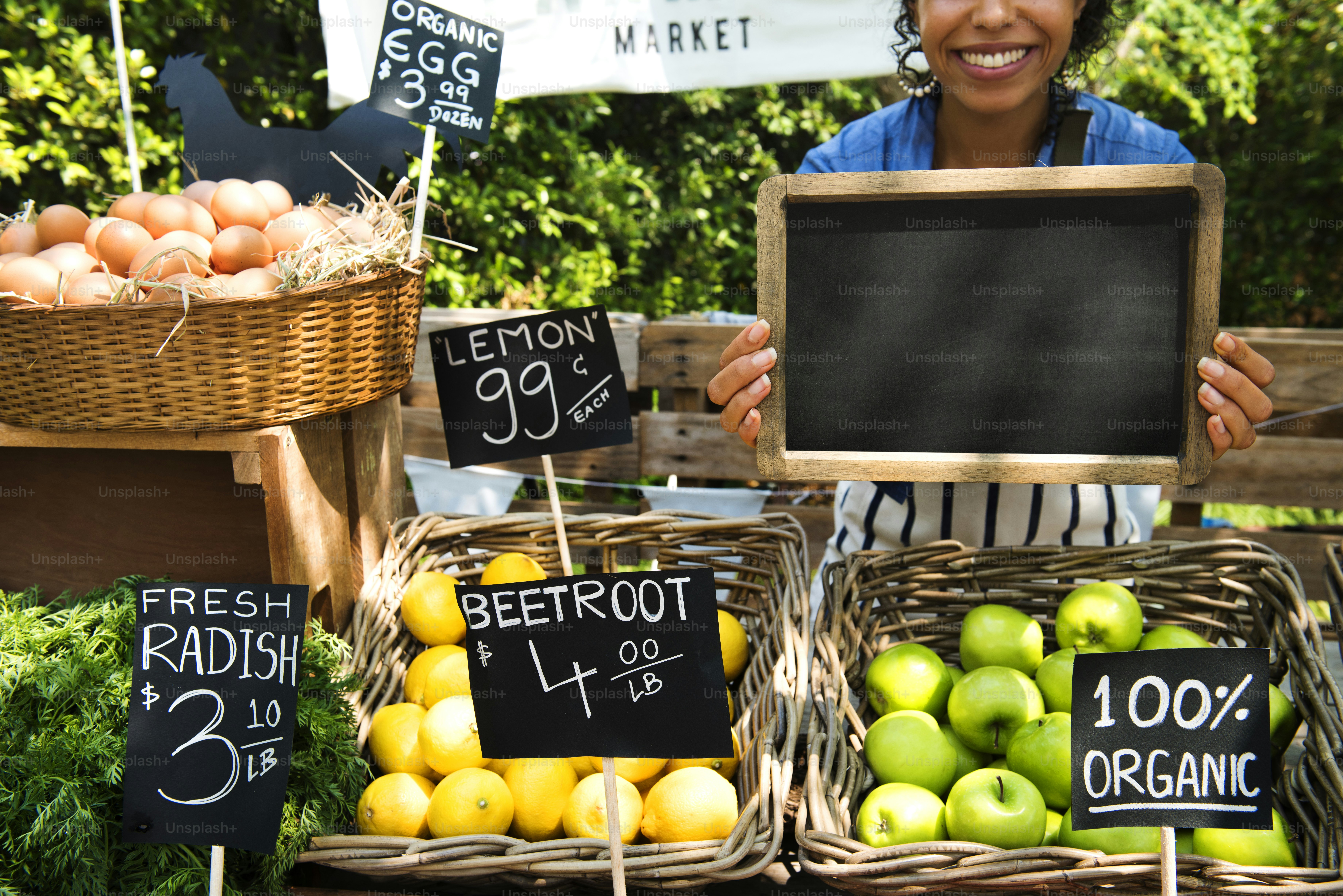 Woman owner fresh gracery organic shop photo – Food Image on Unsplash