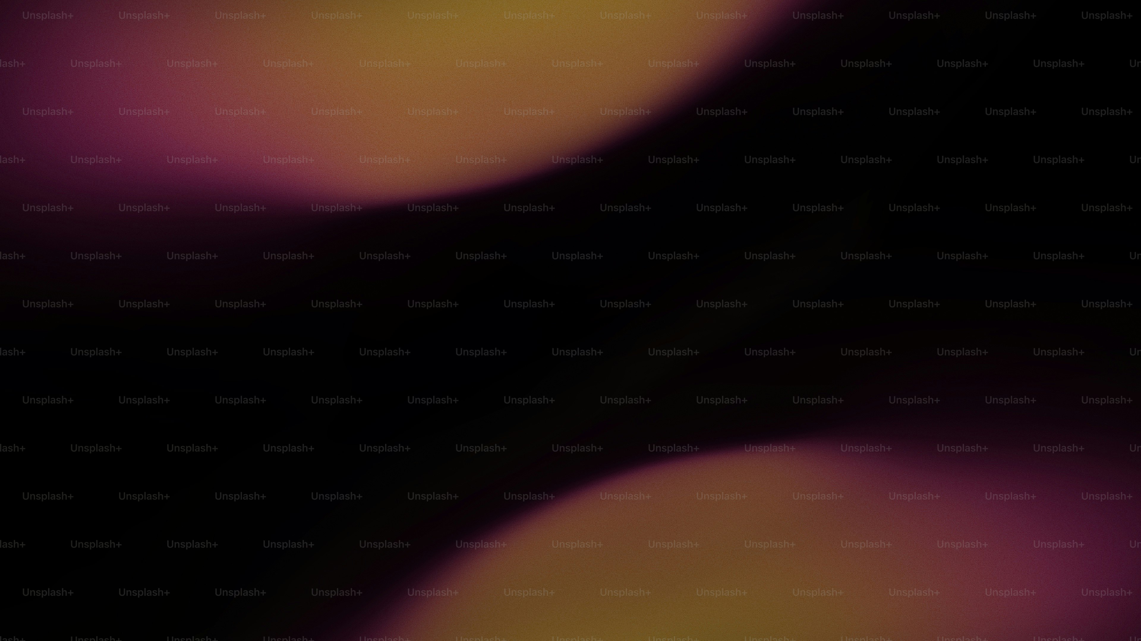 Luci bokeh astratte con tonalità viola e gialla