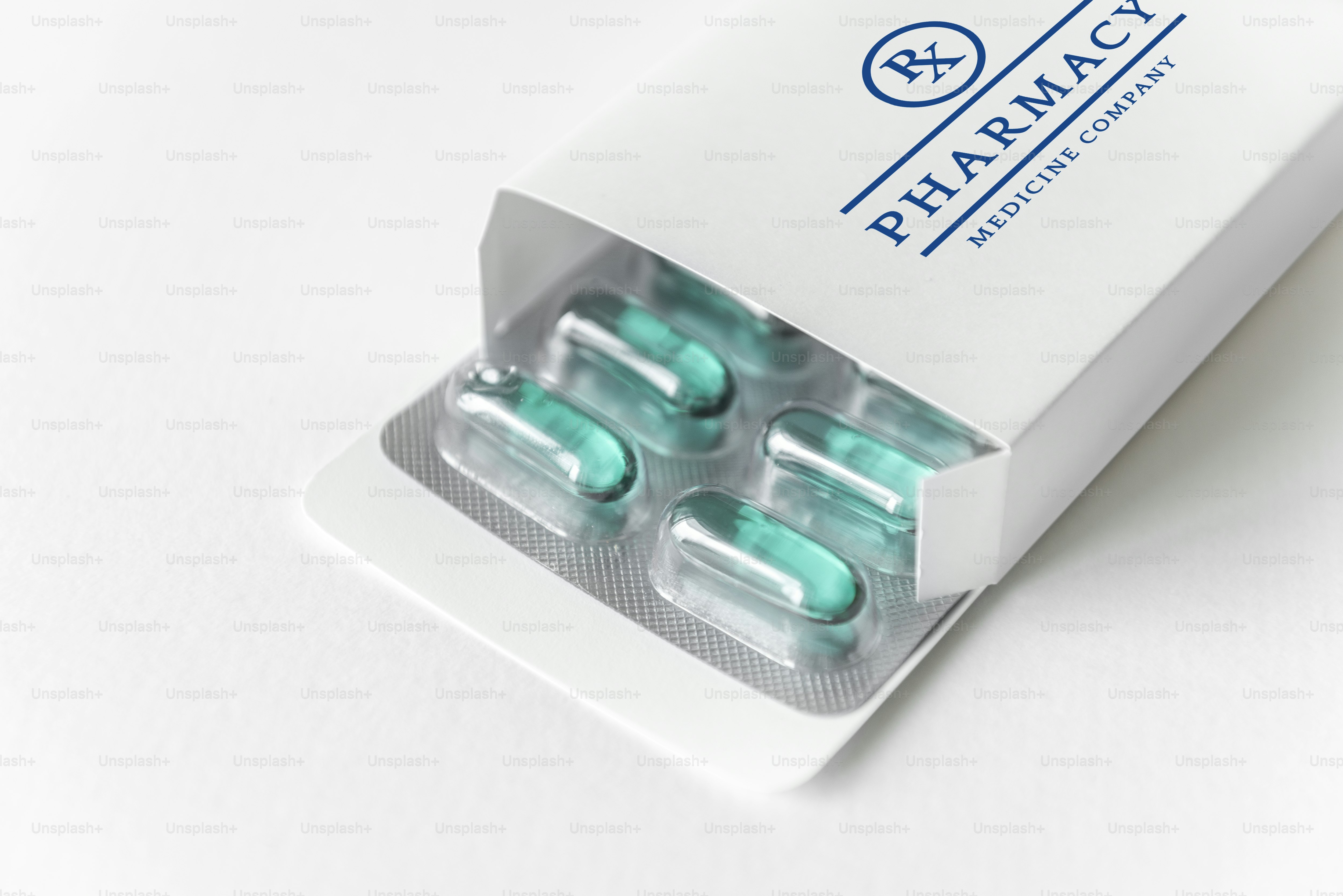 Branding obat dan maket kemasan***Grafik ini berasal dari desain kami sendiri. Mereka tidak melanggar desain hak cipta apa pun.
