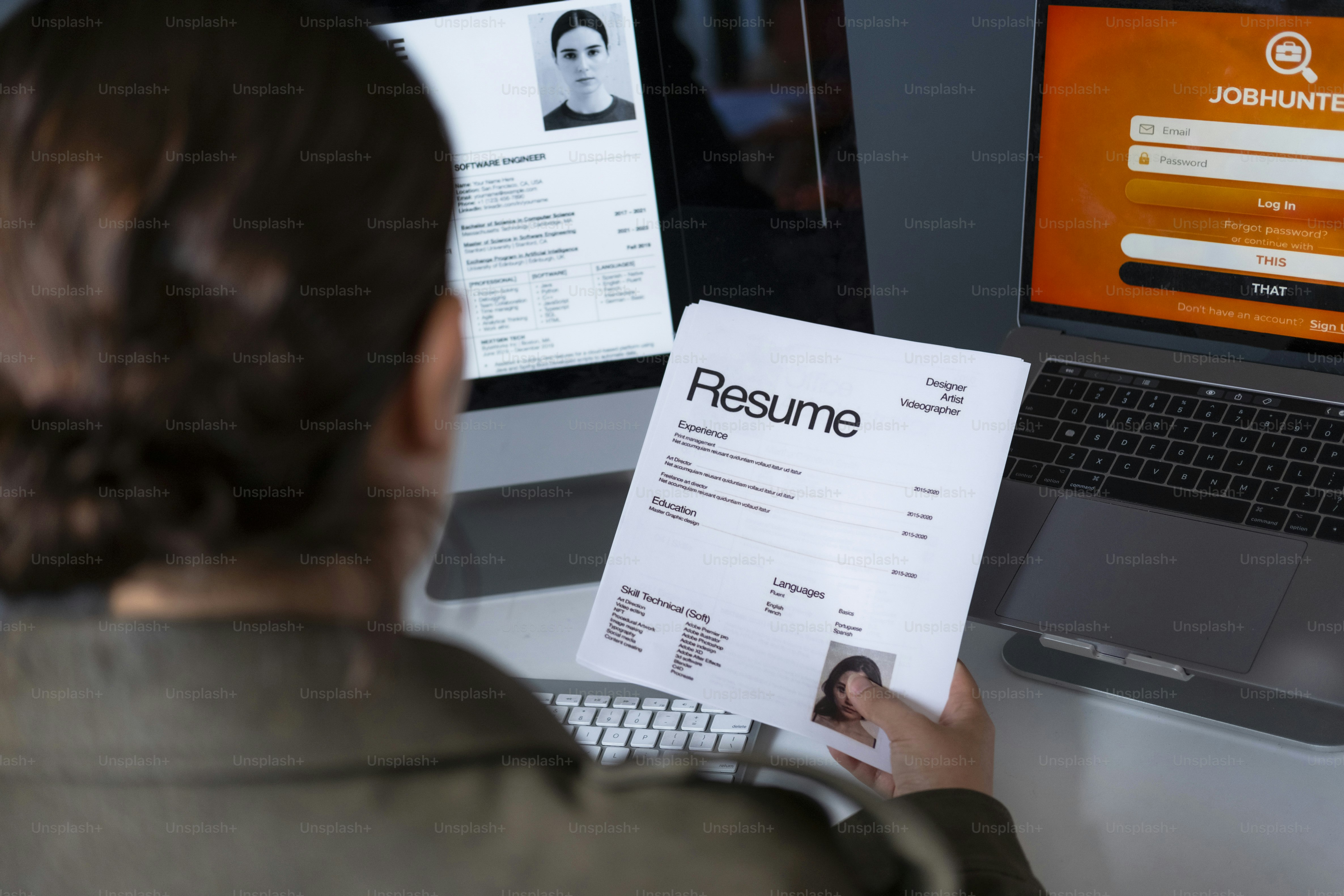 Does Resume Experience Have To Be Chronological