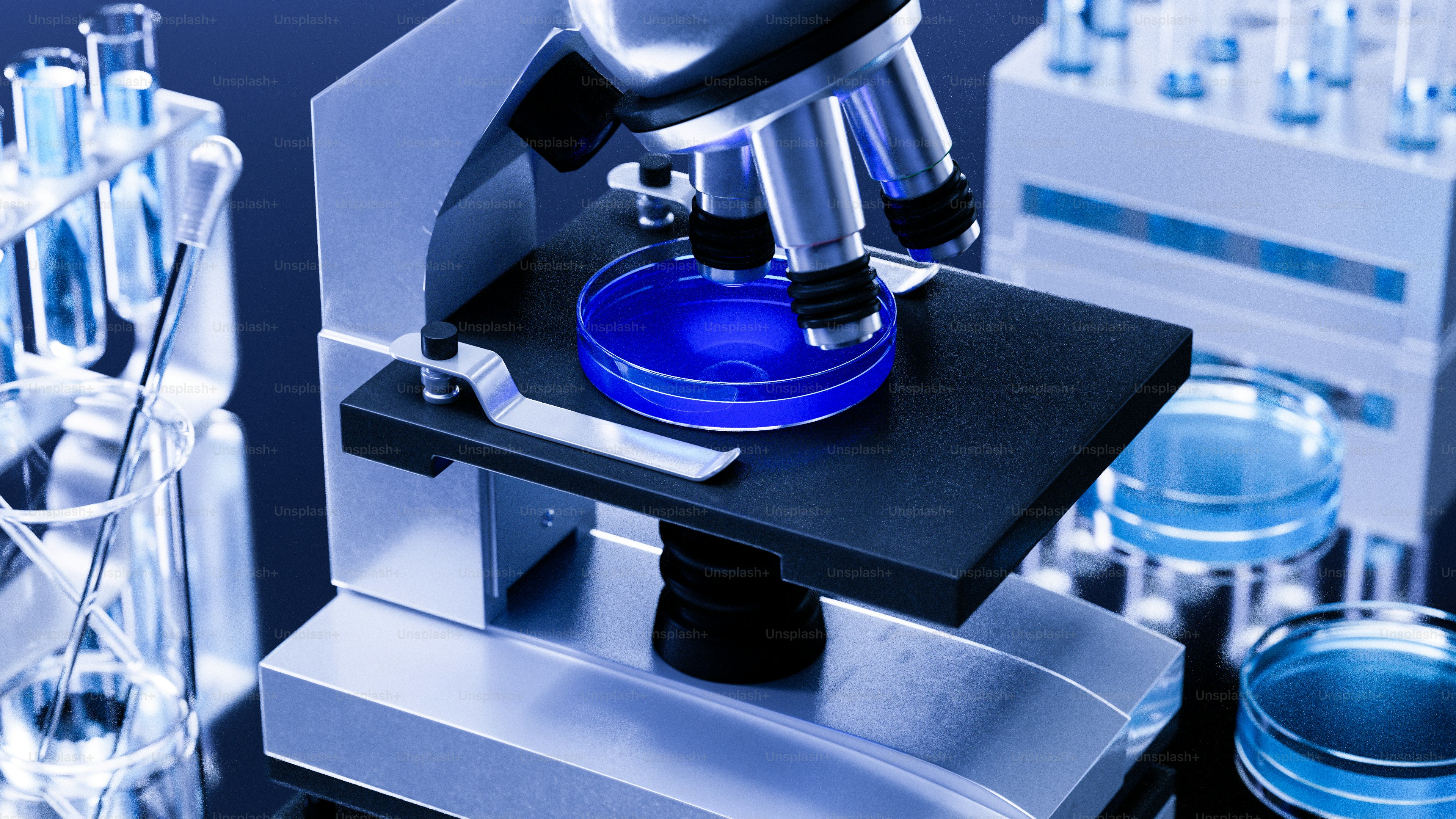 Microscope with petri dish in a laboratory setting. photo – Medical ...