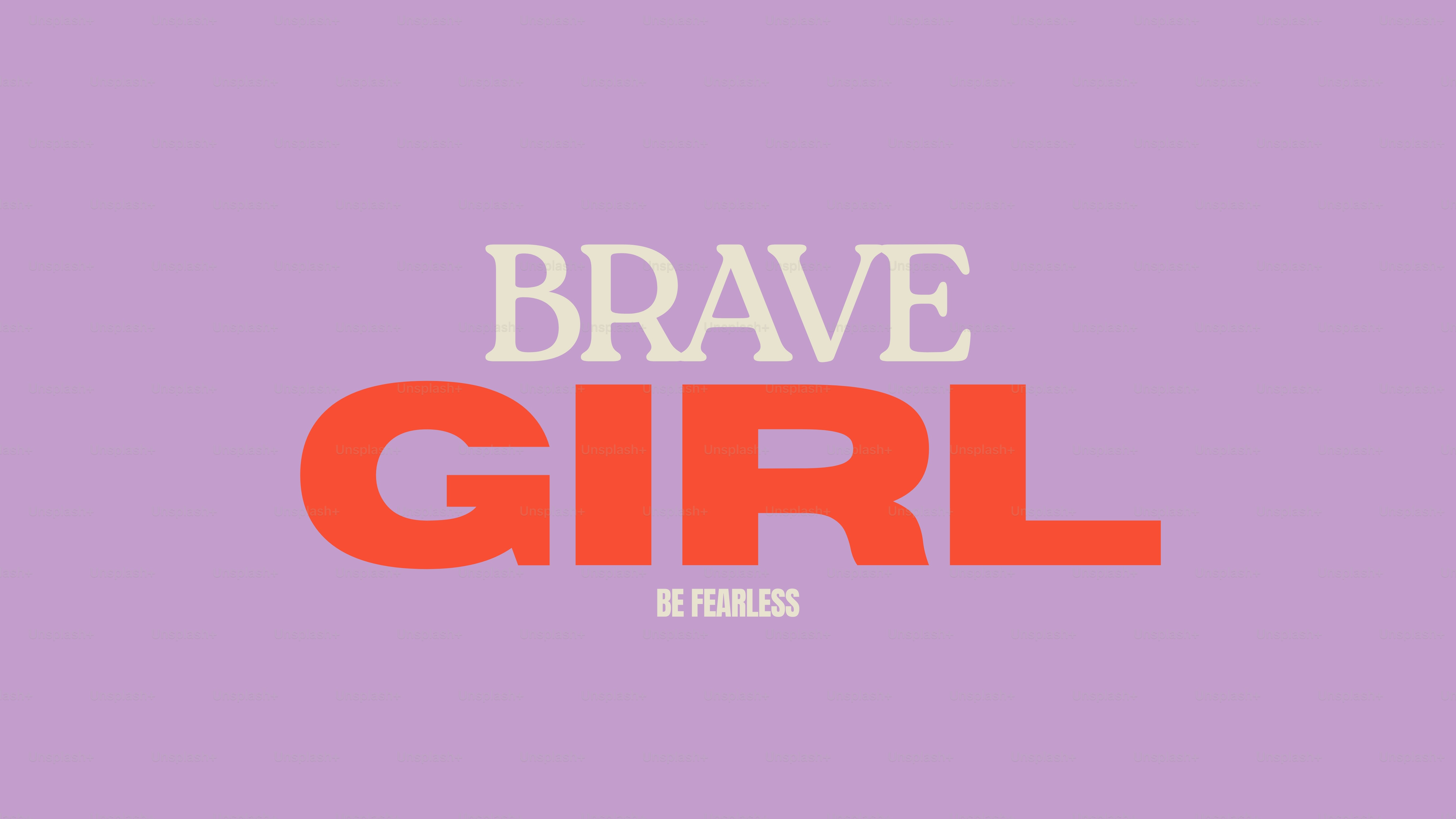 Mutiges Mädchen sei furchtlos, Text auf lila Hintergrund