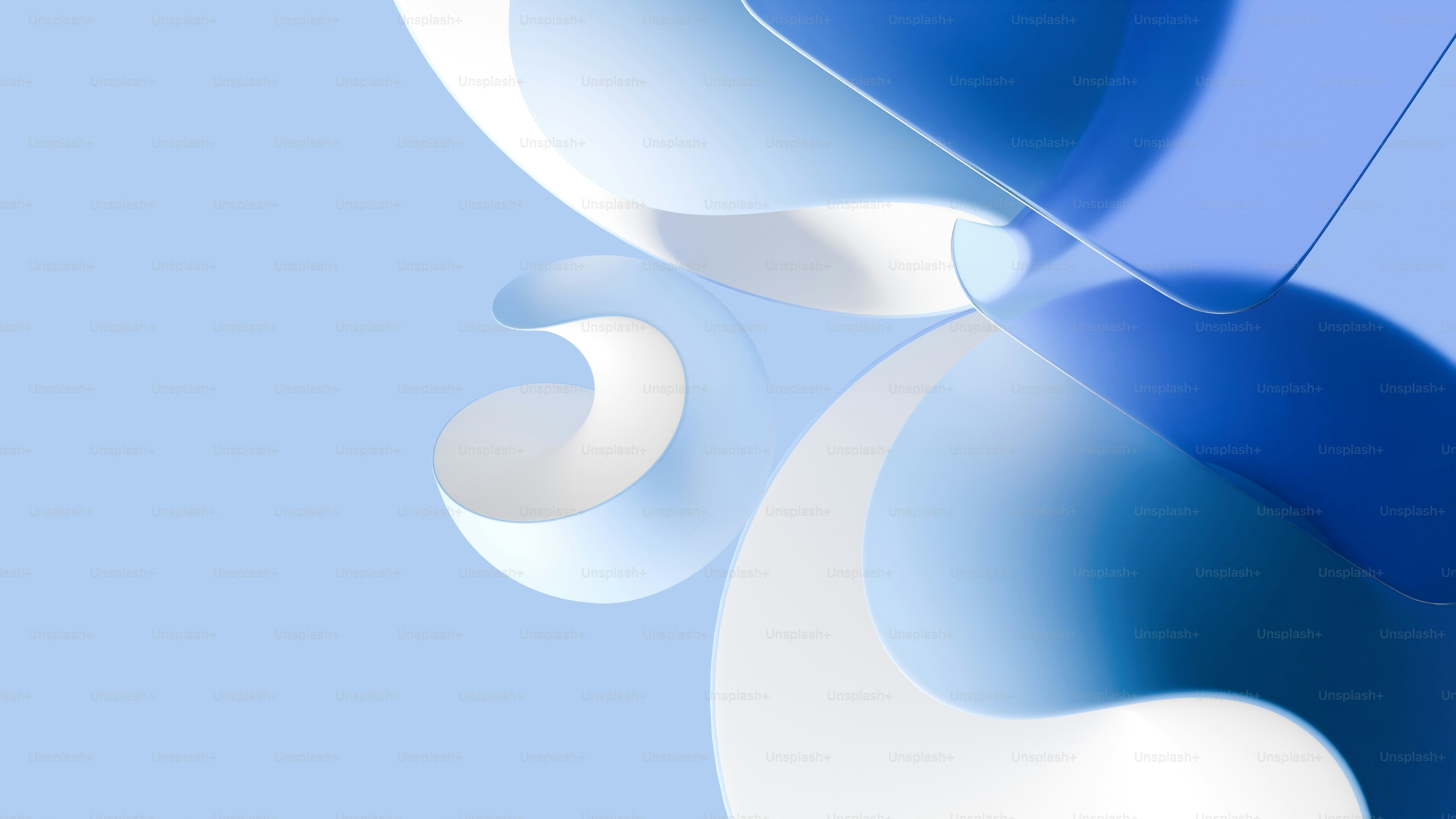 Forme astratte blu e bianche fluenti su sfondo azzurro chiaro