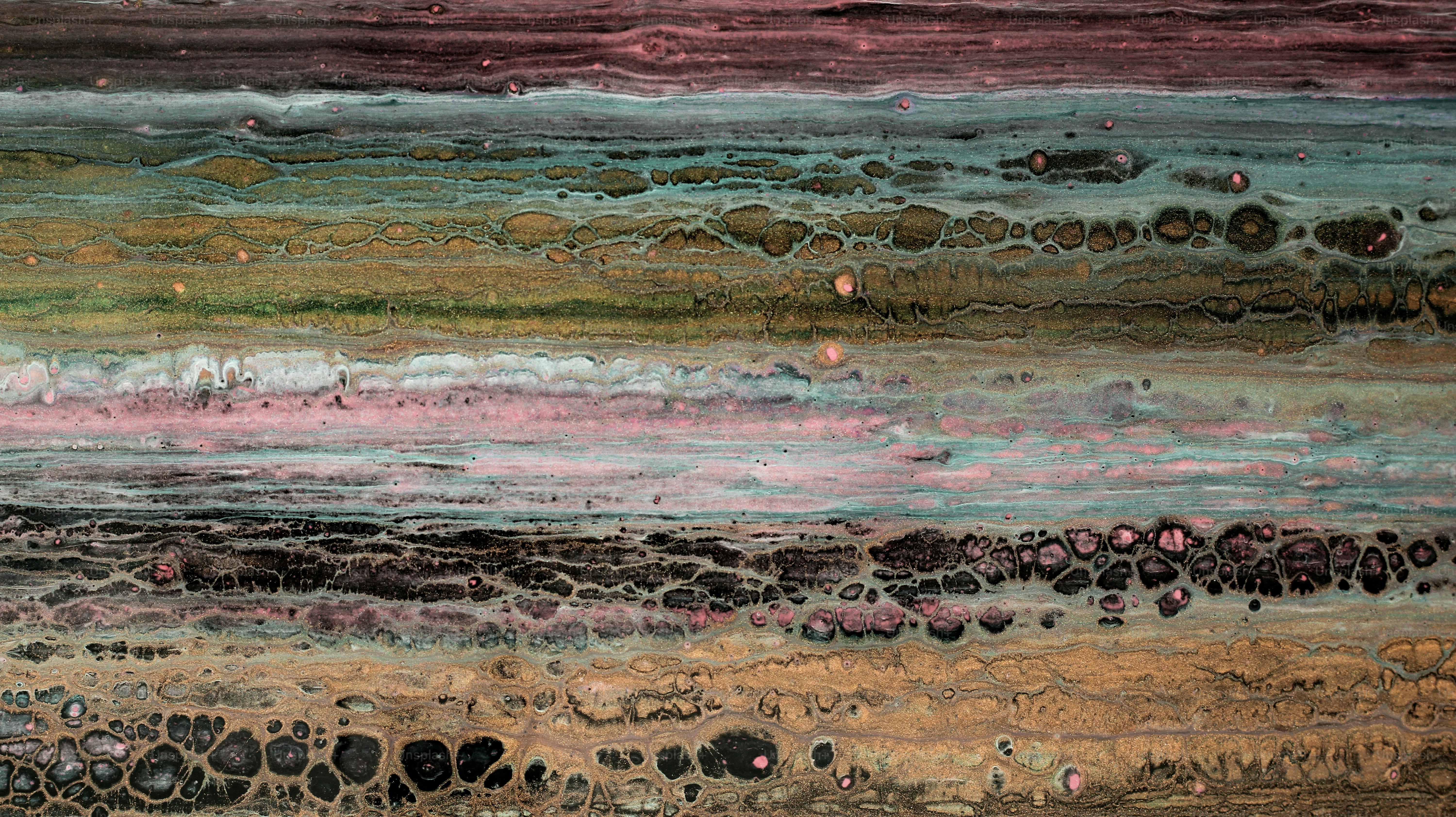 Sfondo astratto con texture con strisce orizzontali e bolle.