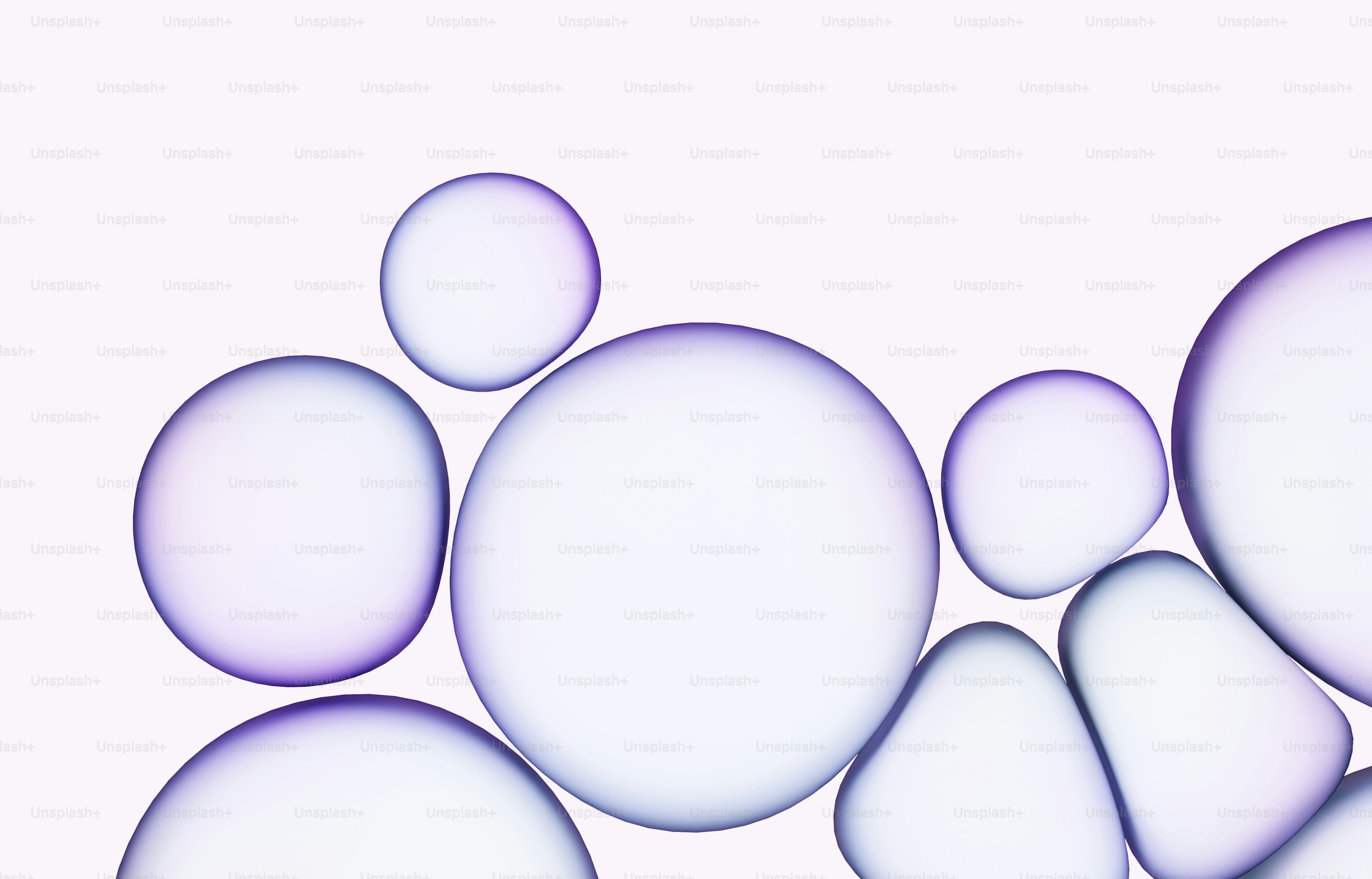 Gros plan de bulles translucides sur un fond clair