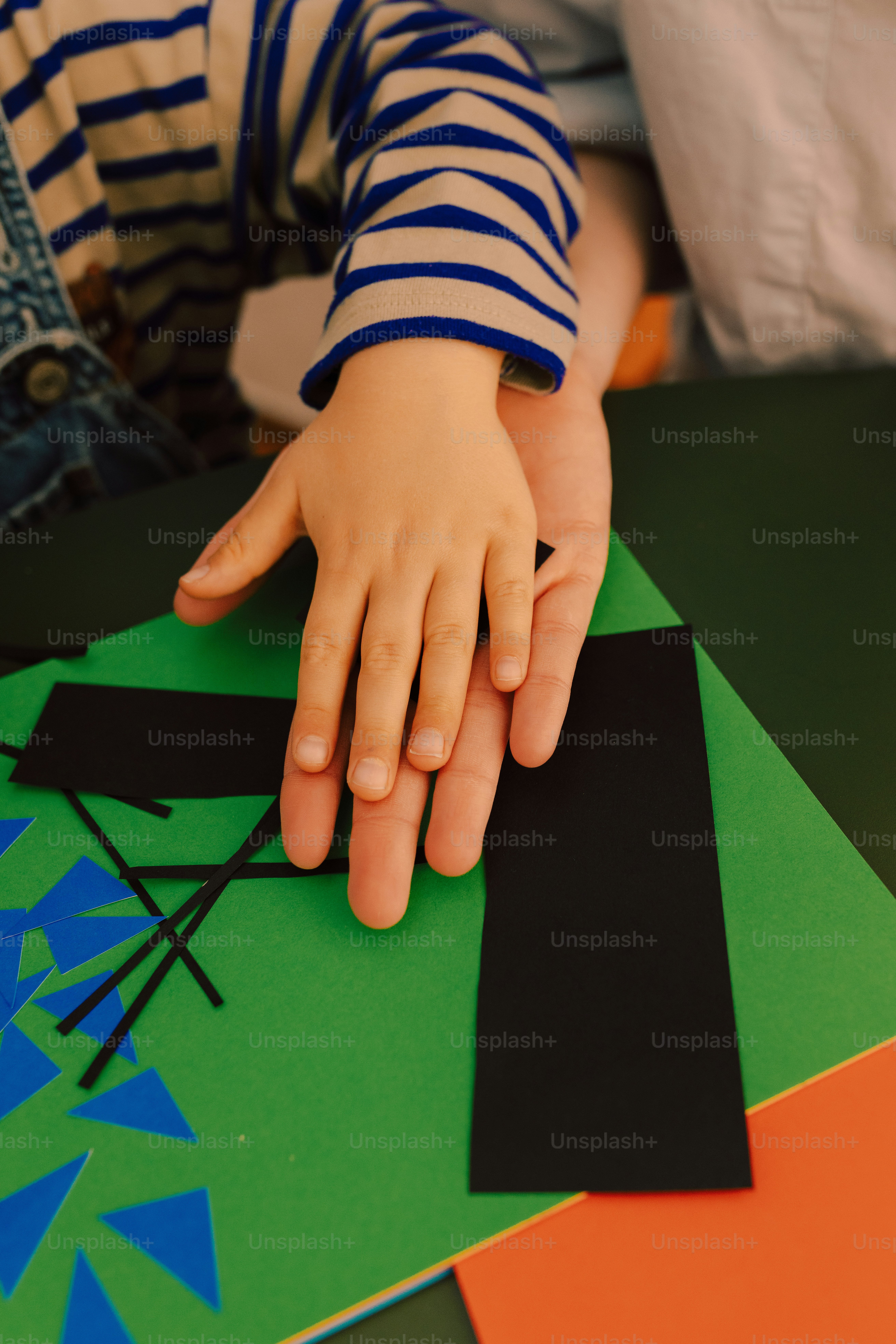 Materiali manuali per adulti e bambini