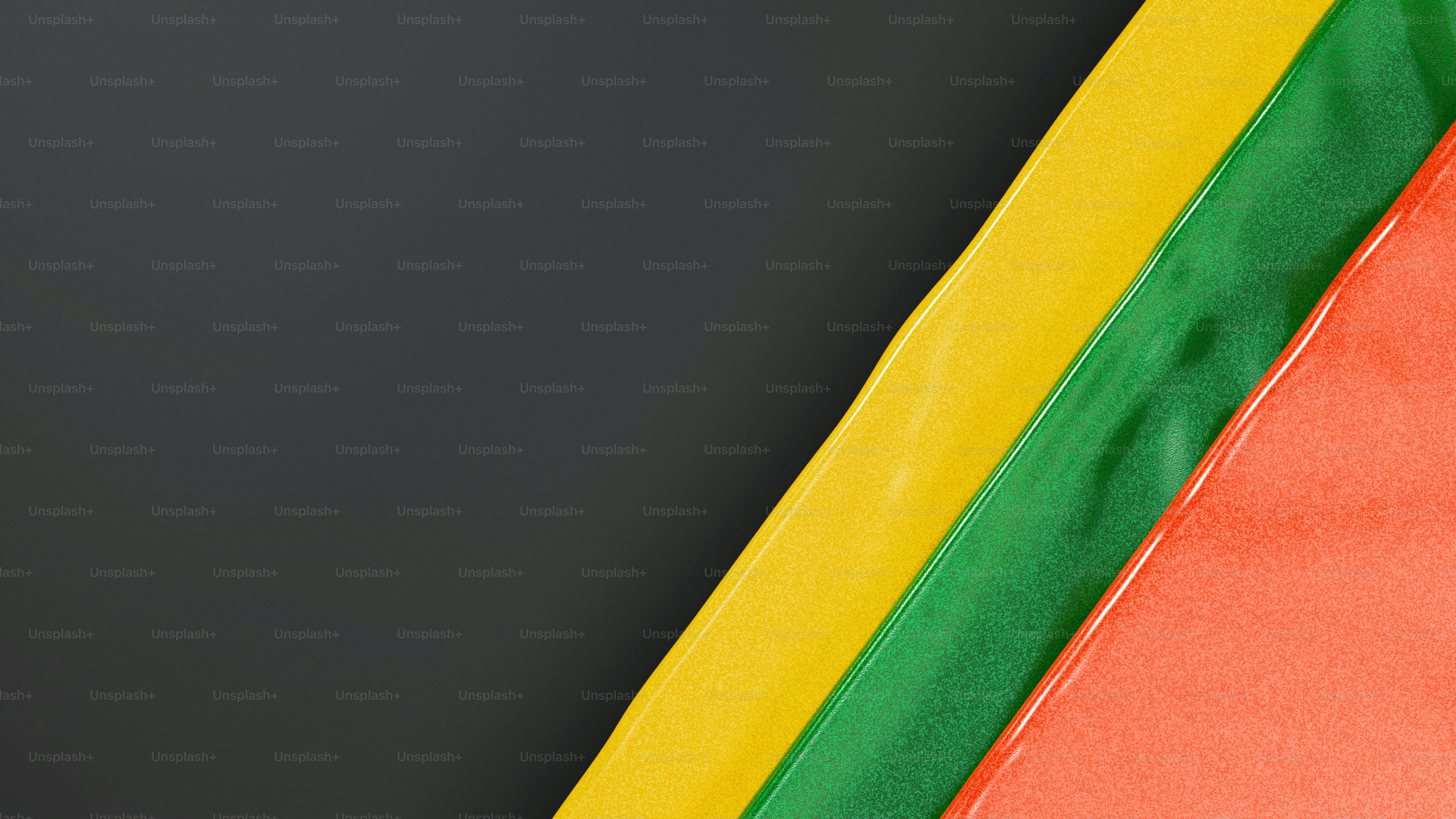 Tiga garis berwarna pada latar belakang gelap