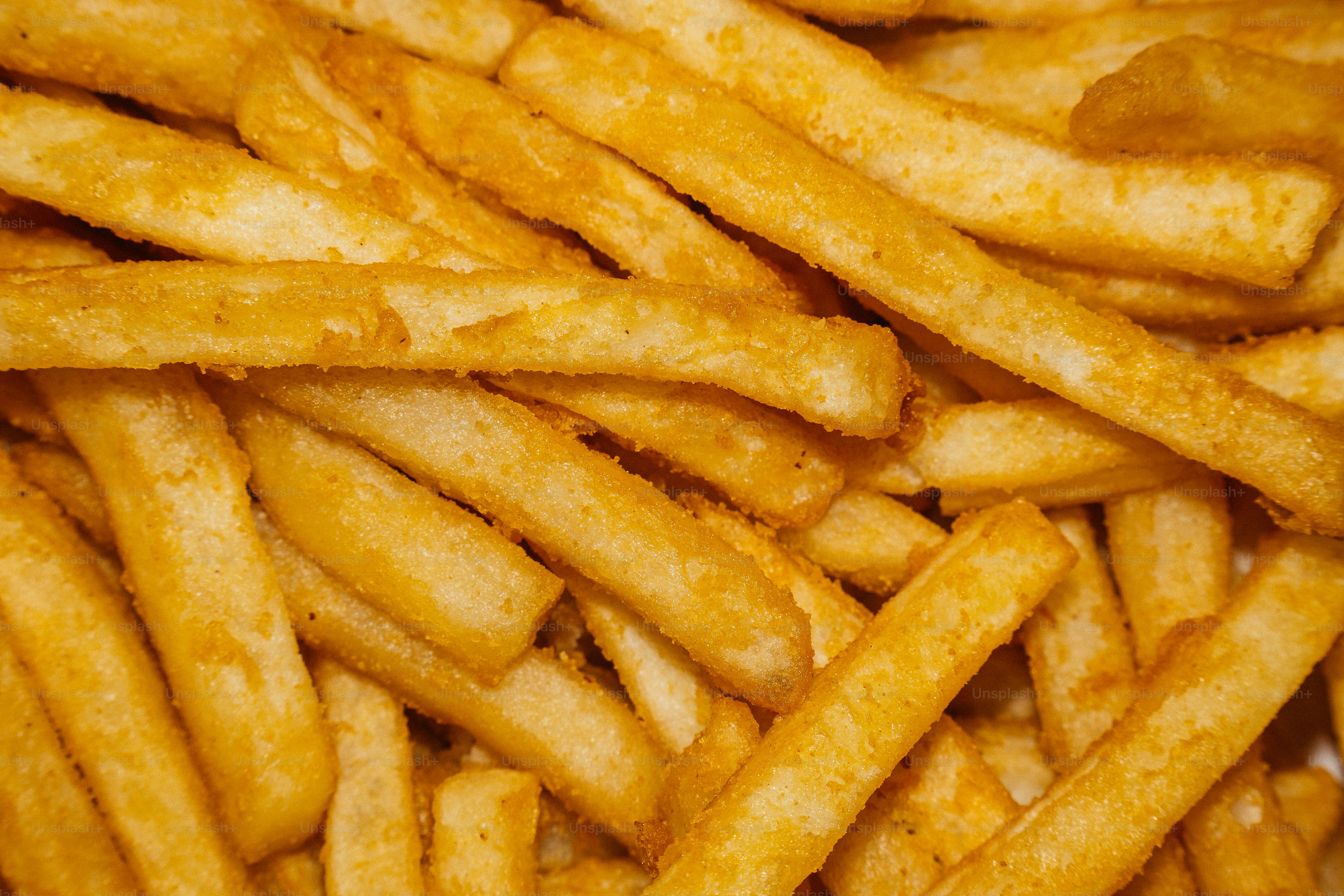 Ein Haufen gewürzter Pommes frites