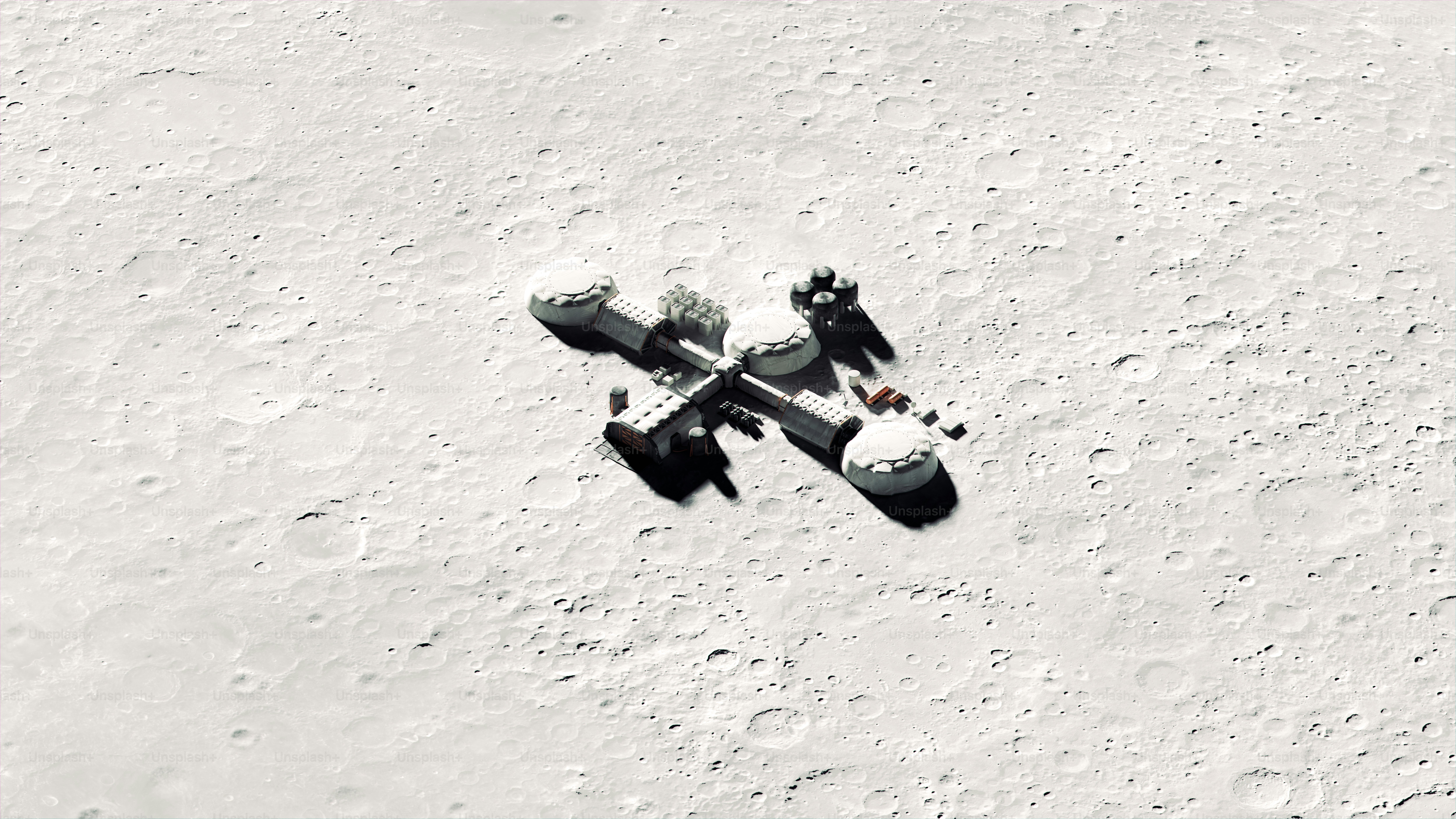 Una navicella spaziale futuristica atterra su un pianeta alieno desolato.