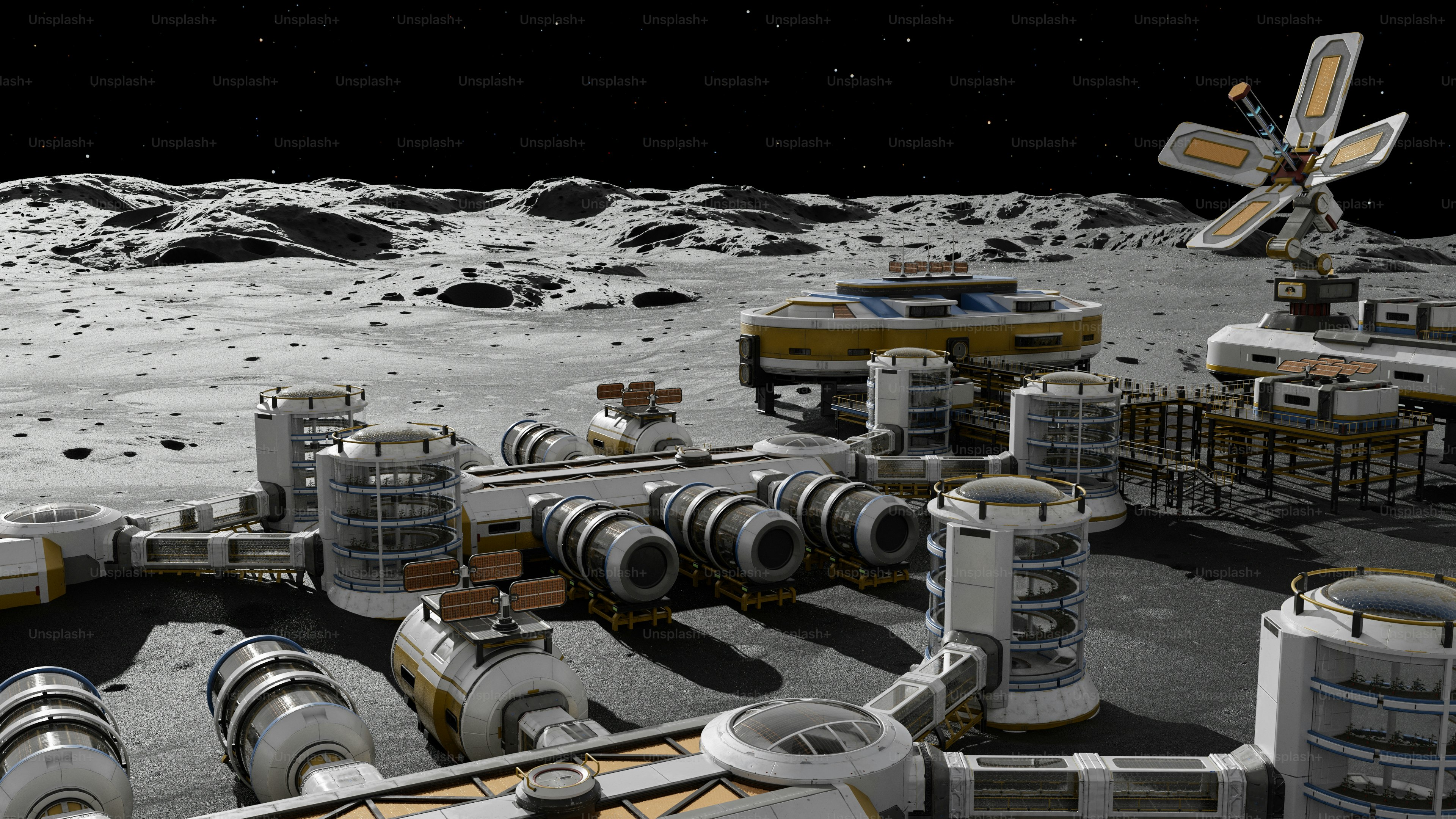 Base lunar con módulos y antenas bajo cielo estrellado.