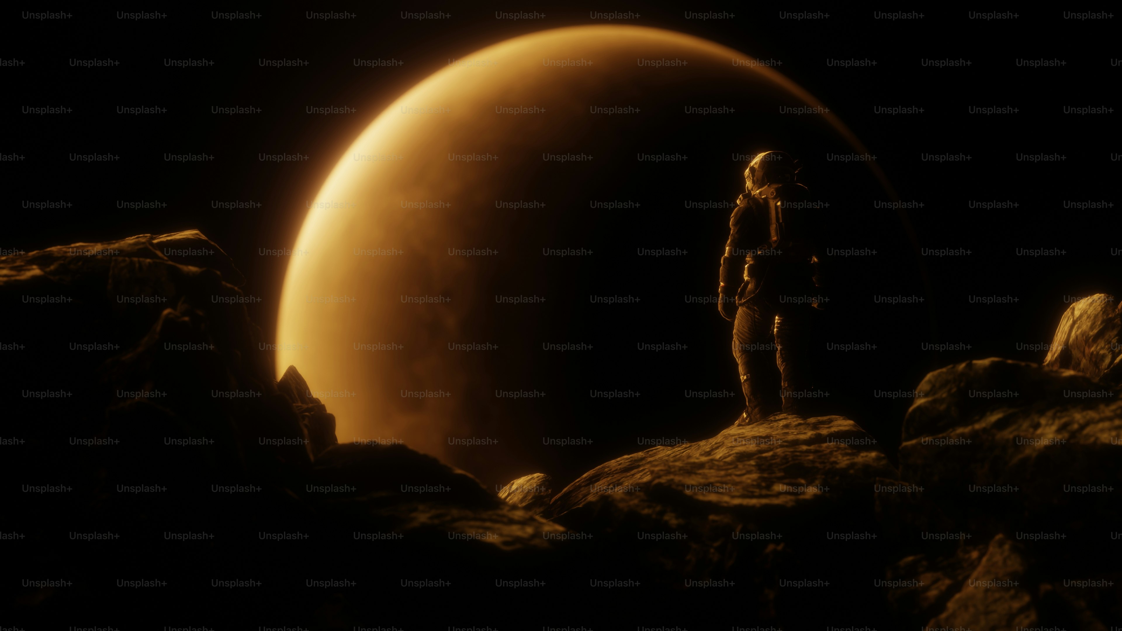 Astronauta observa um grande planeta no céu escuro.
