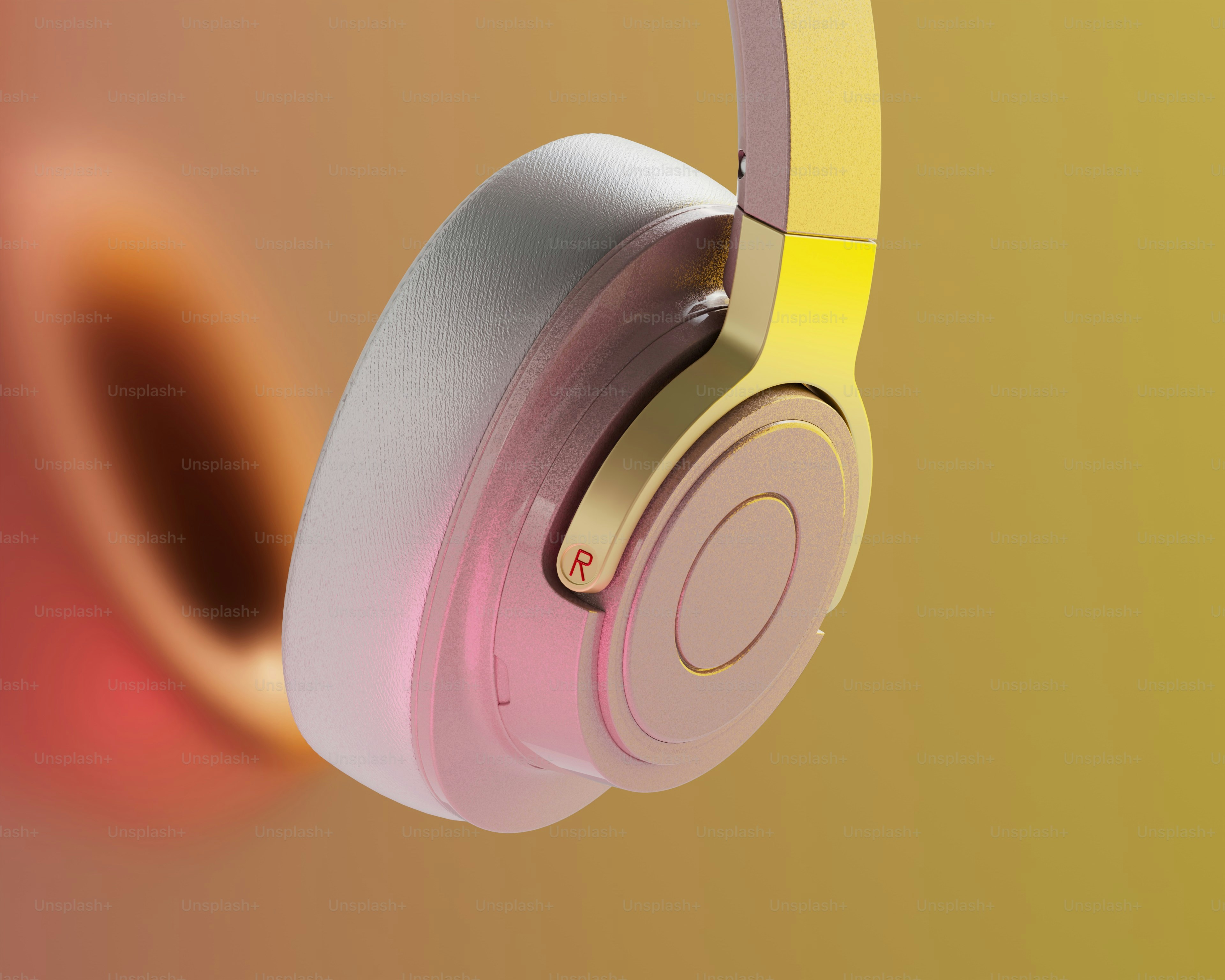 Fones modernos brancos e dourados contra um fundo vibrante em gradiente.