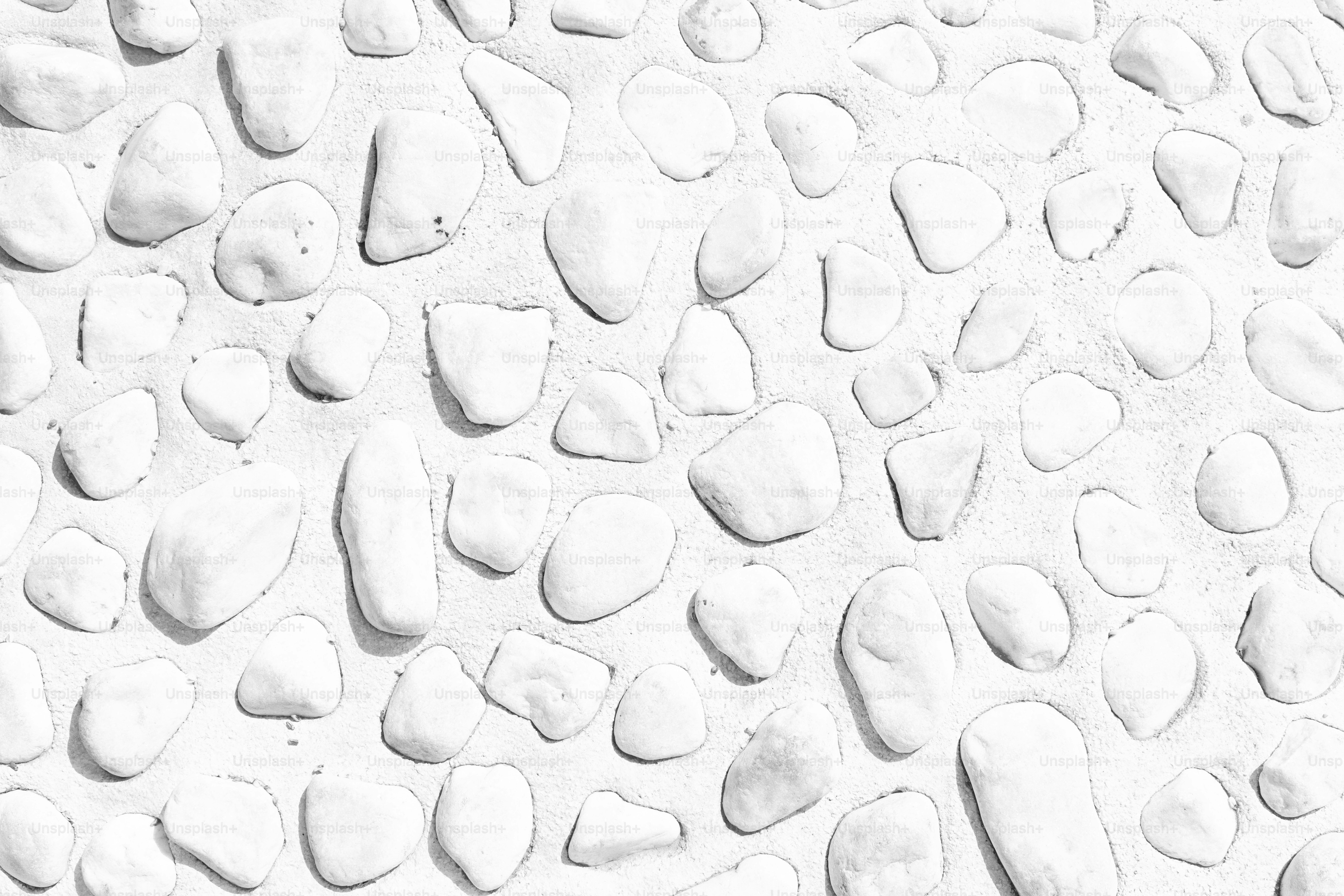 White wall with peeling paint texture. photo – Wallpaper Image on Unsplash