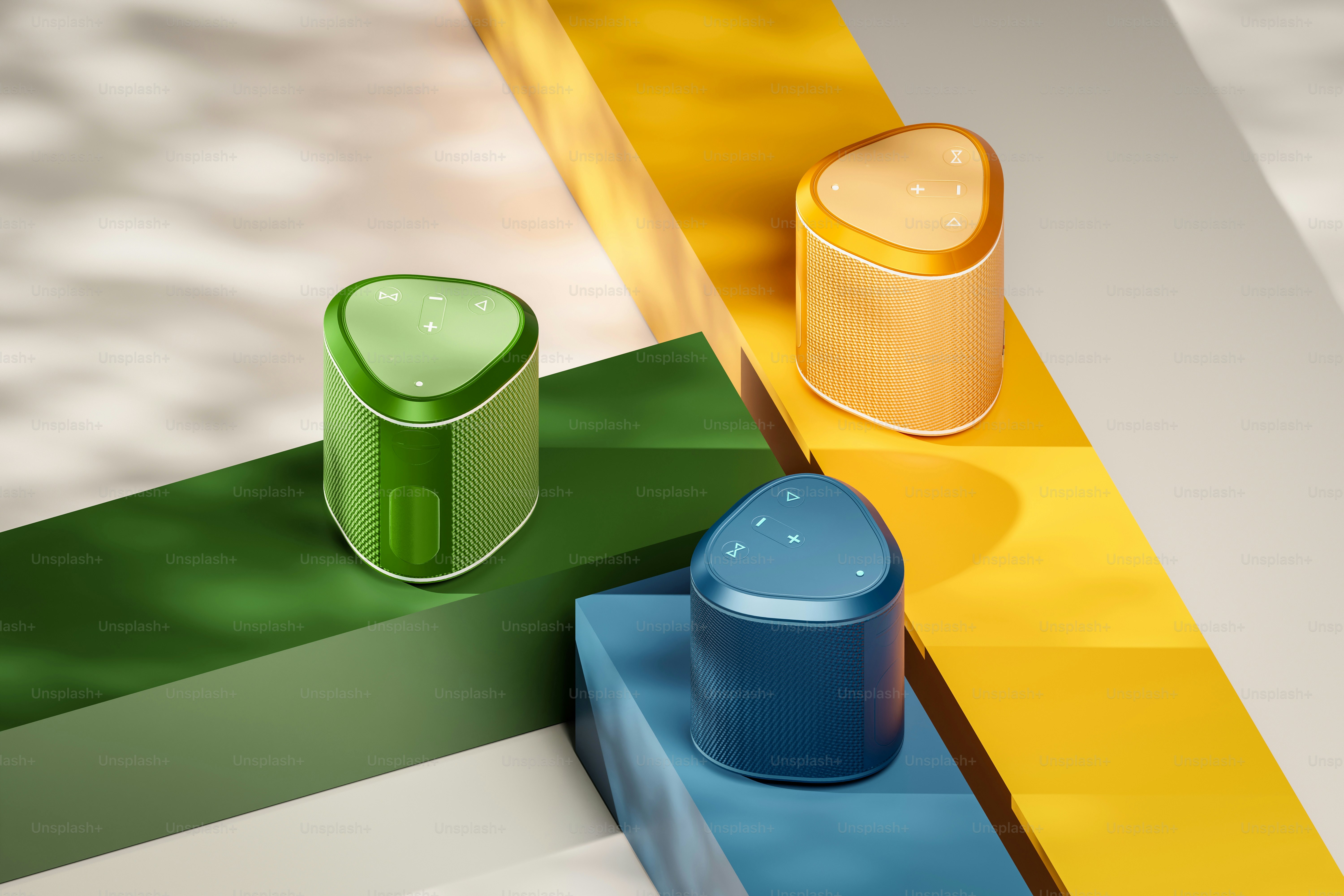Pengocok bumbu warna-warni modern pada blok geometris.