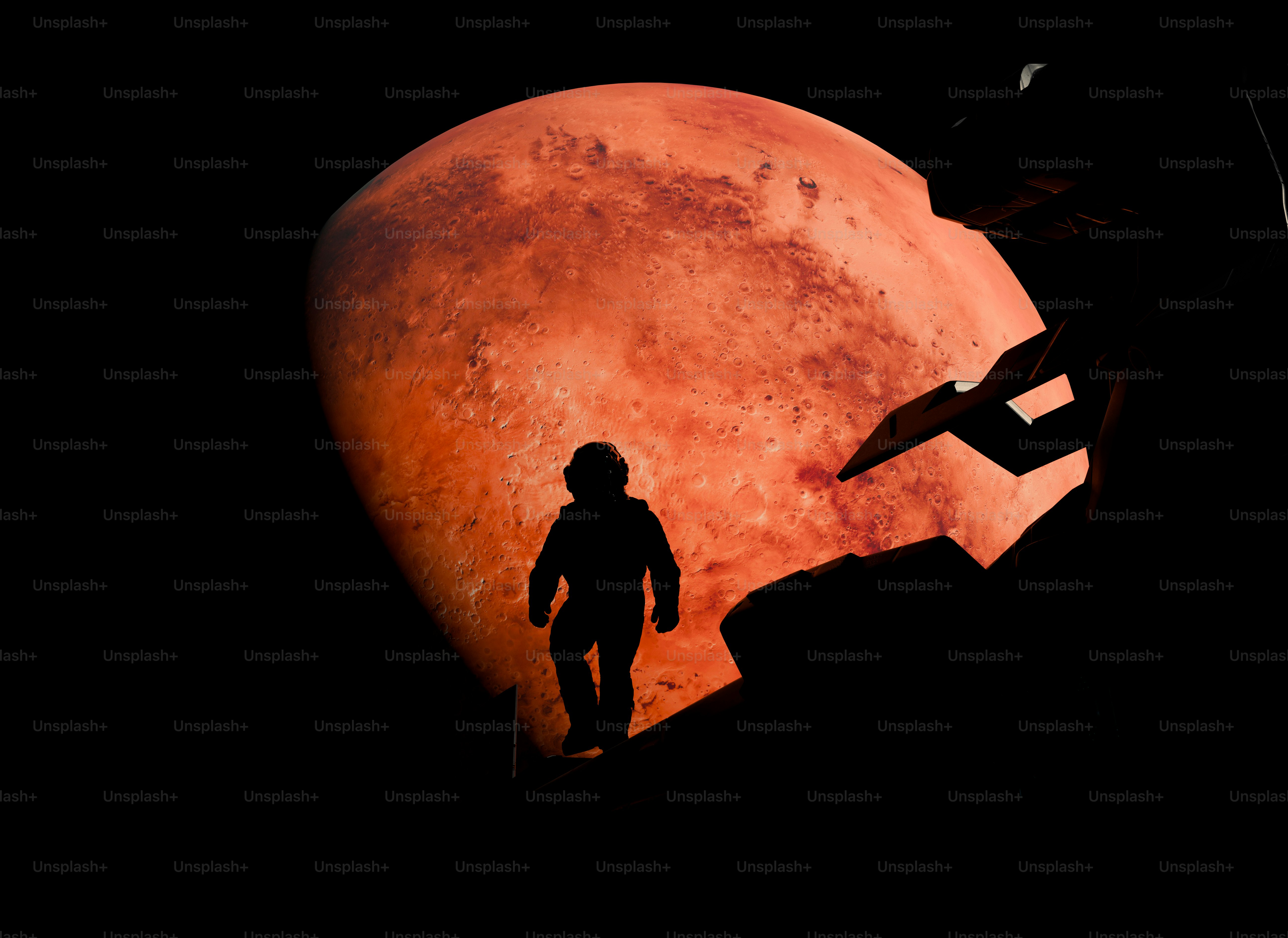 Siluet astronot berdiri di planet merah besar.