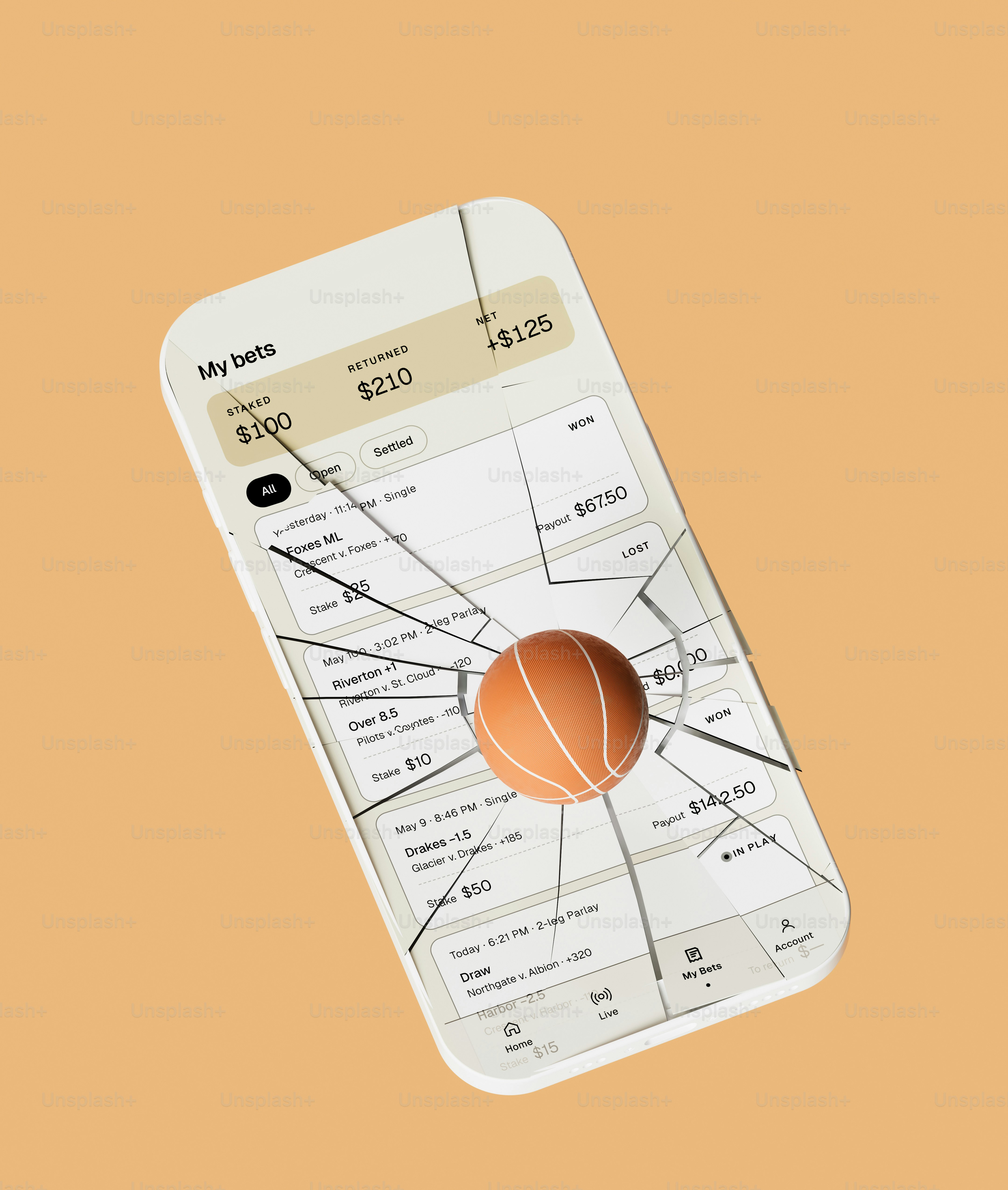 Bola basket menghancurkan layar smartphone yang menampilkan aplikasi taruhan olahraga.