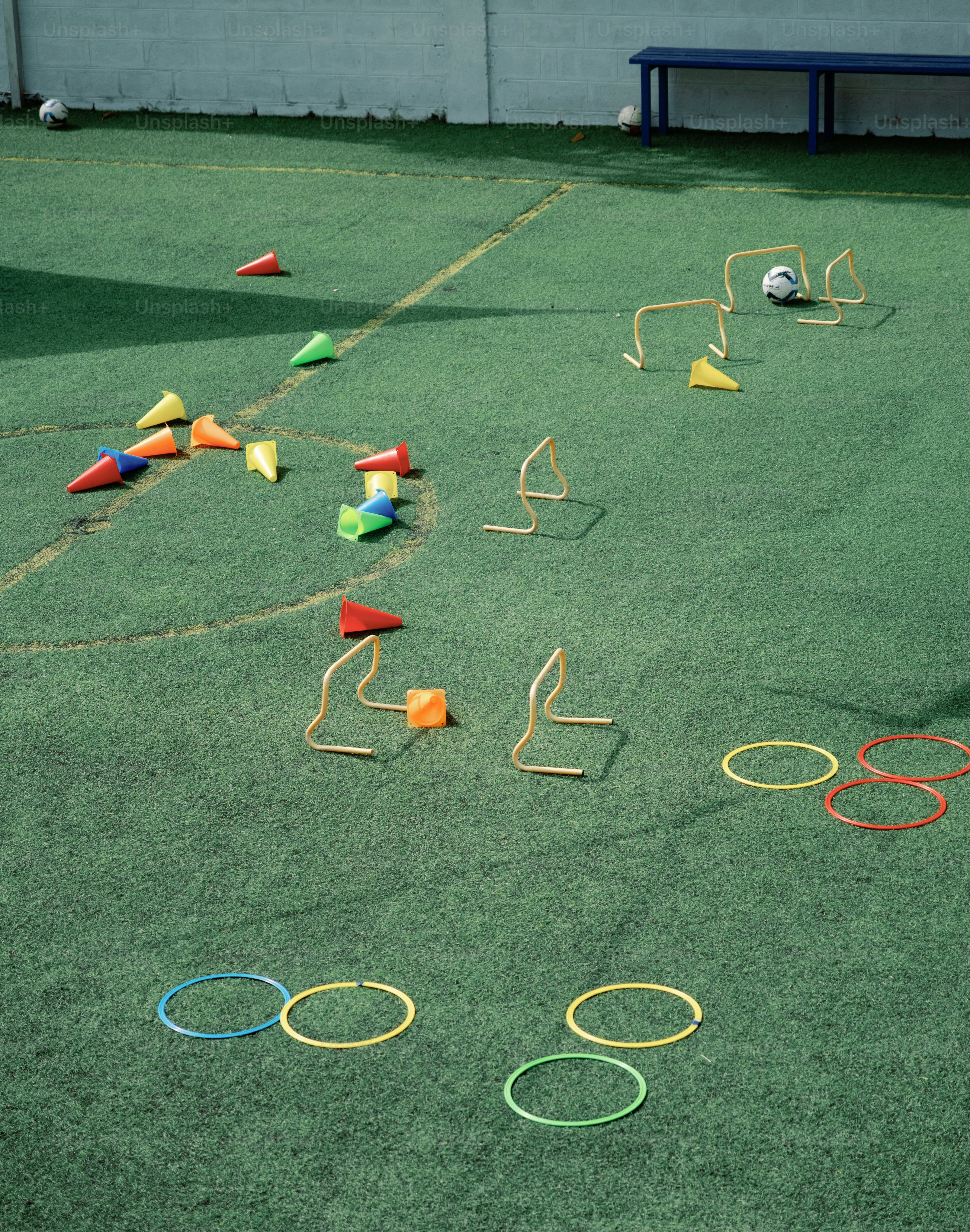 Equipamentos de treinamento de futebol em grama sintética