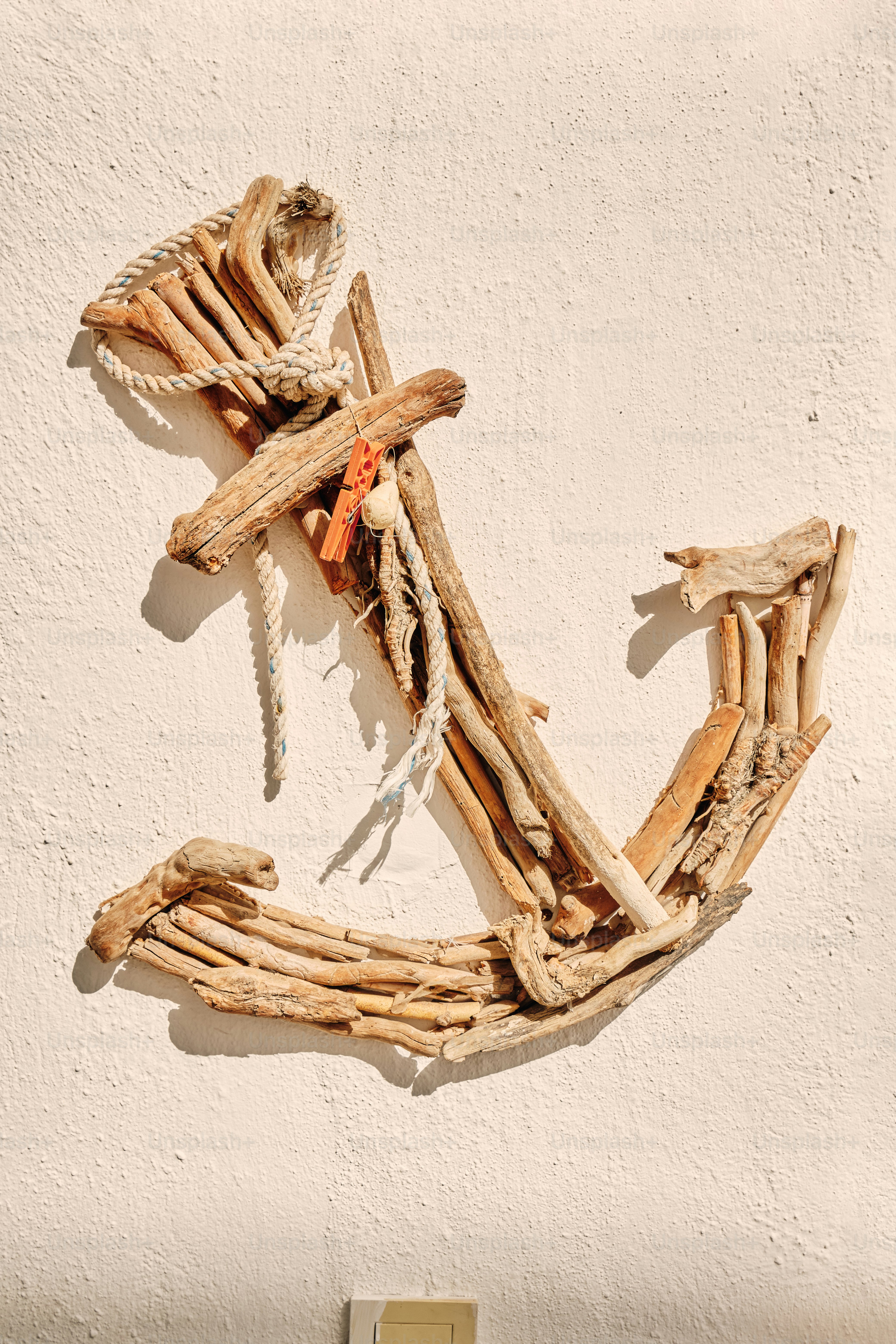 Anchor art made from driftwood and rope