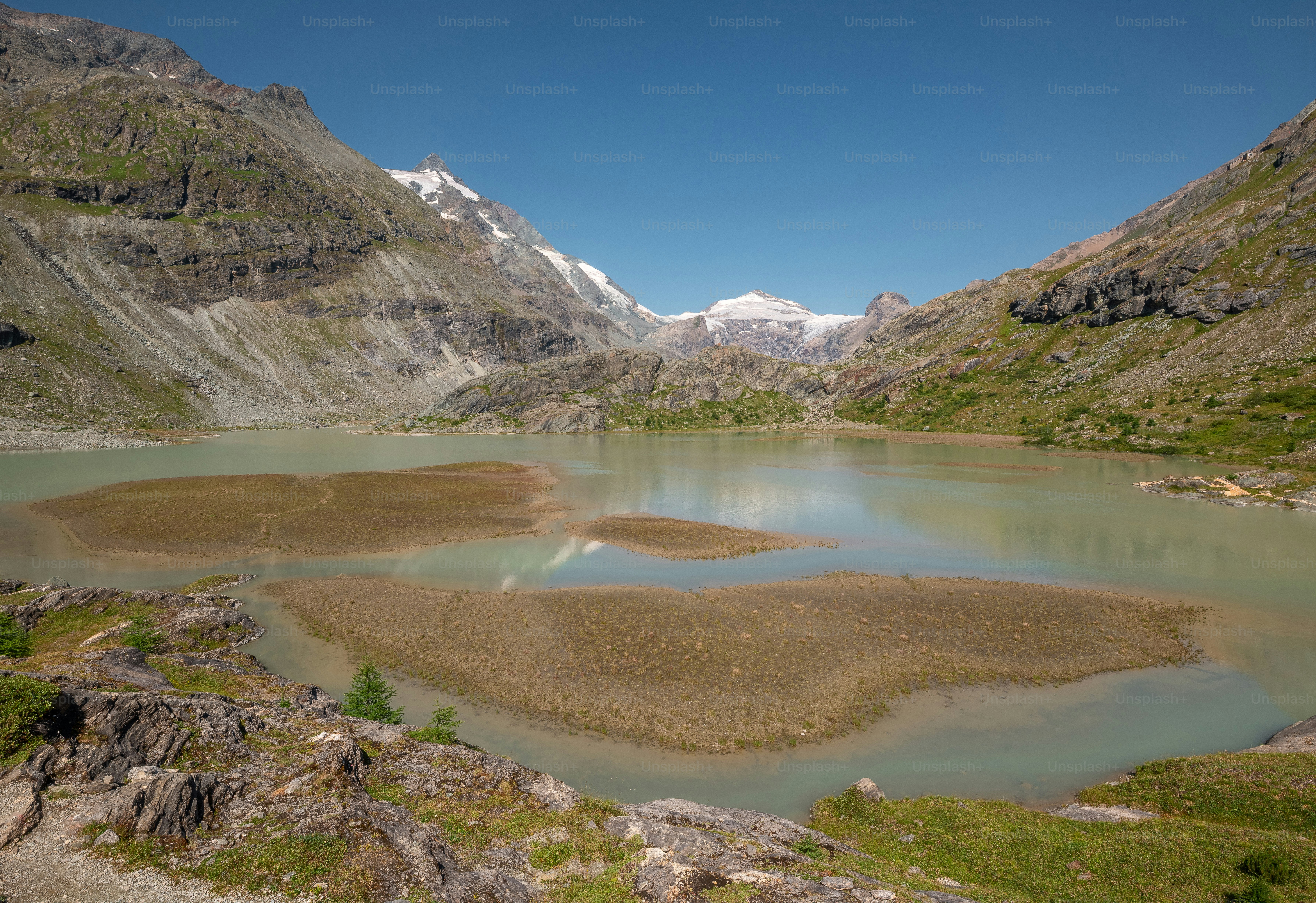 Sandersee Lake below the Pasterze glacier in the Austrian Alps