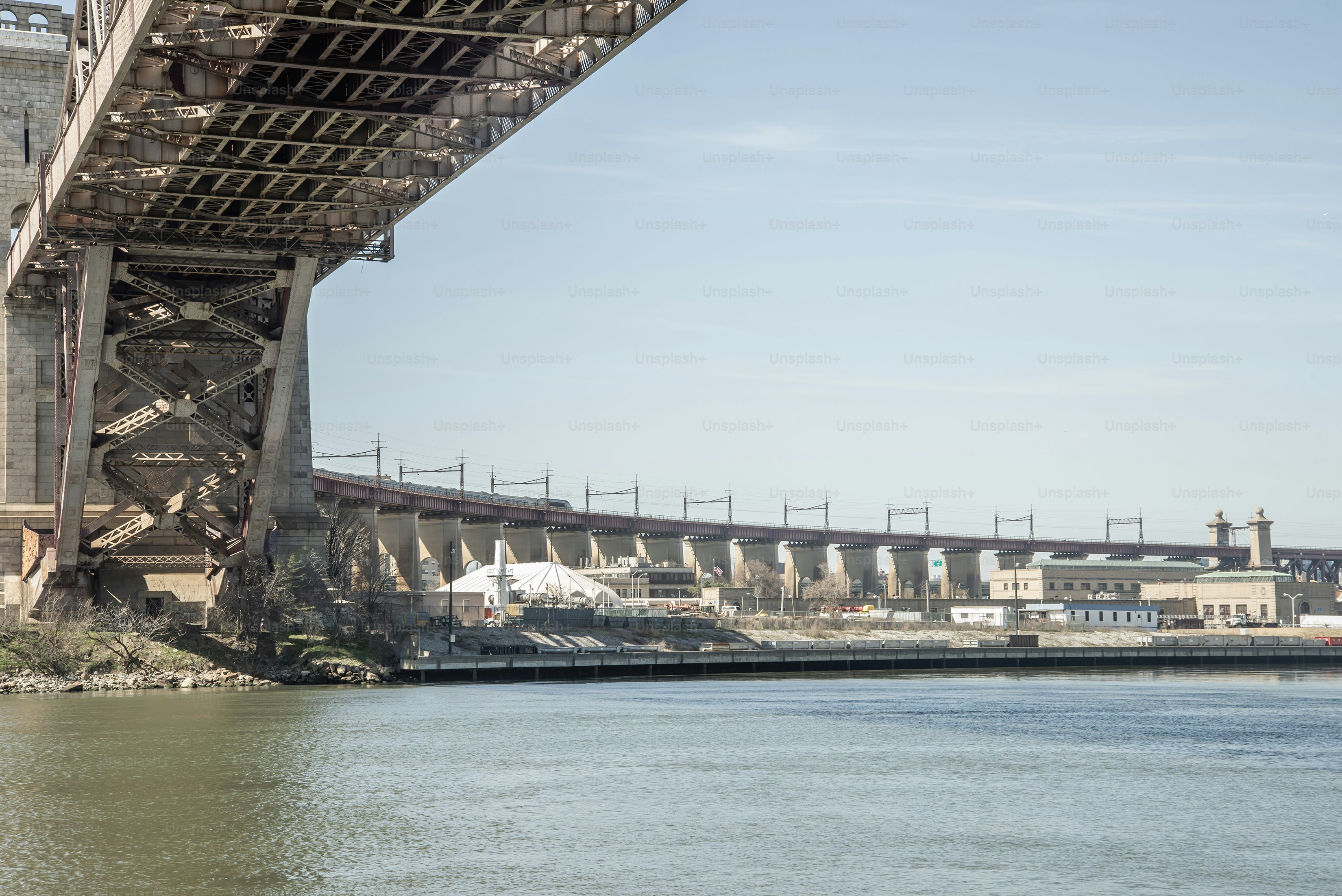 A view of the Hell gate bridge