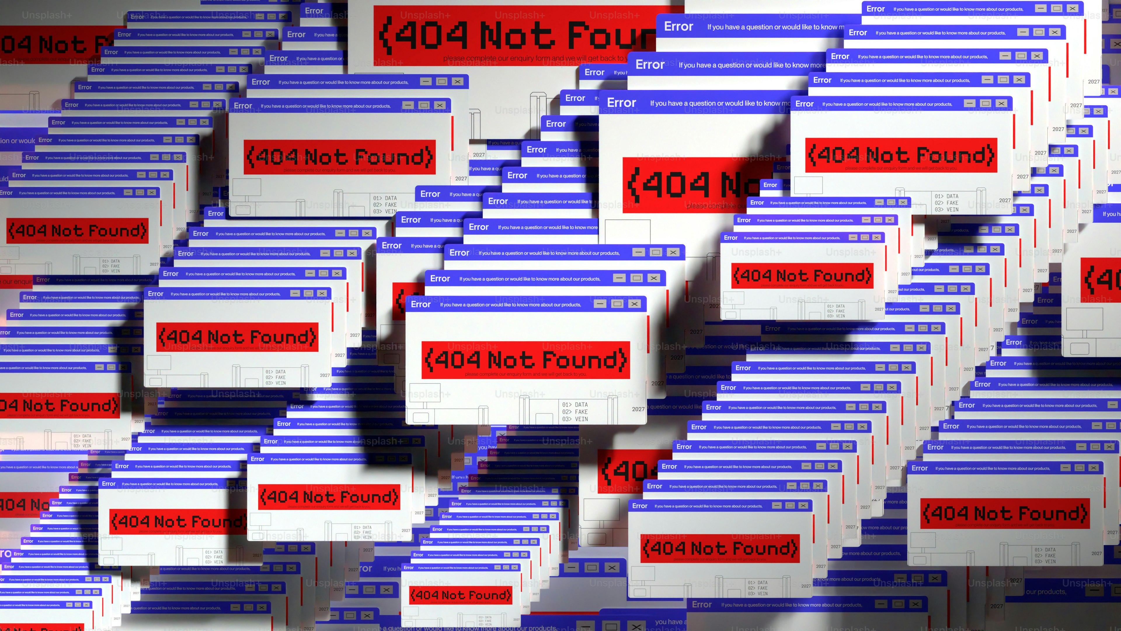 Janelas de erro retro do computador sobrepostas com mensagens vermelhas 404 Não Encontradas no branco